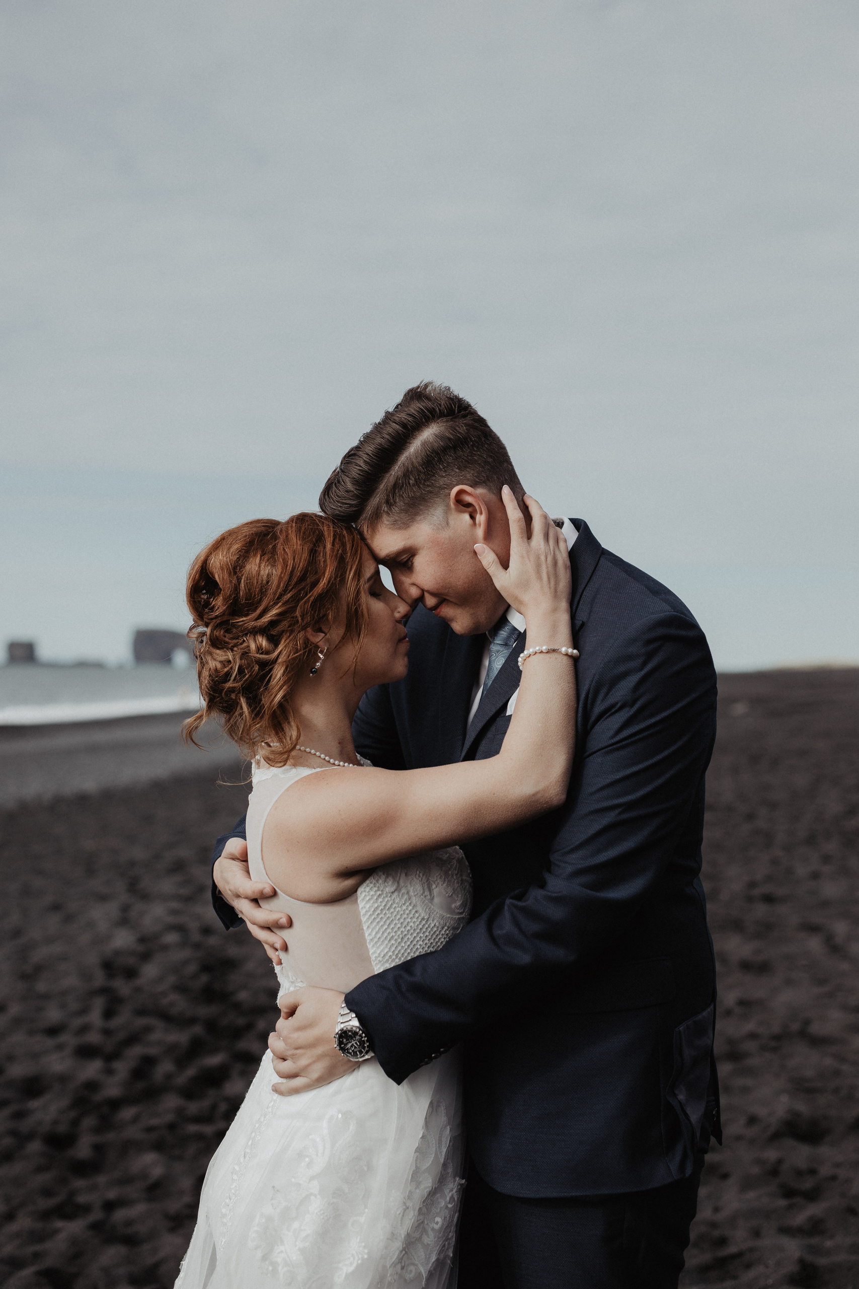 Black beach Iceland elopement | Iceland elopement photographer. Iceland elopement photographer & videographer