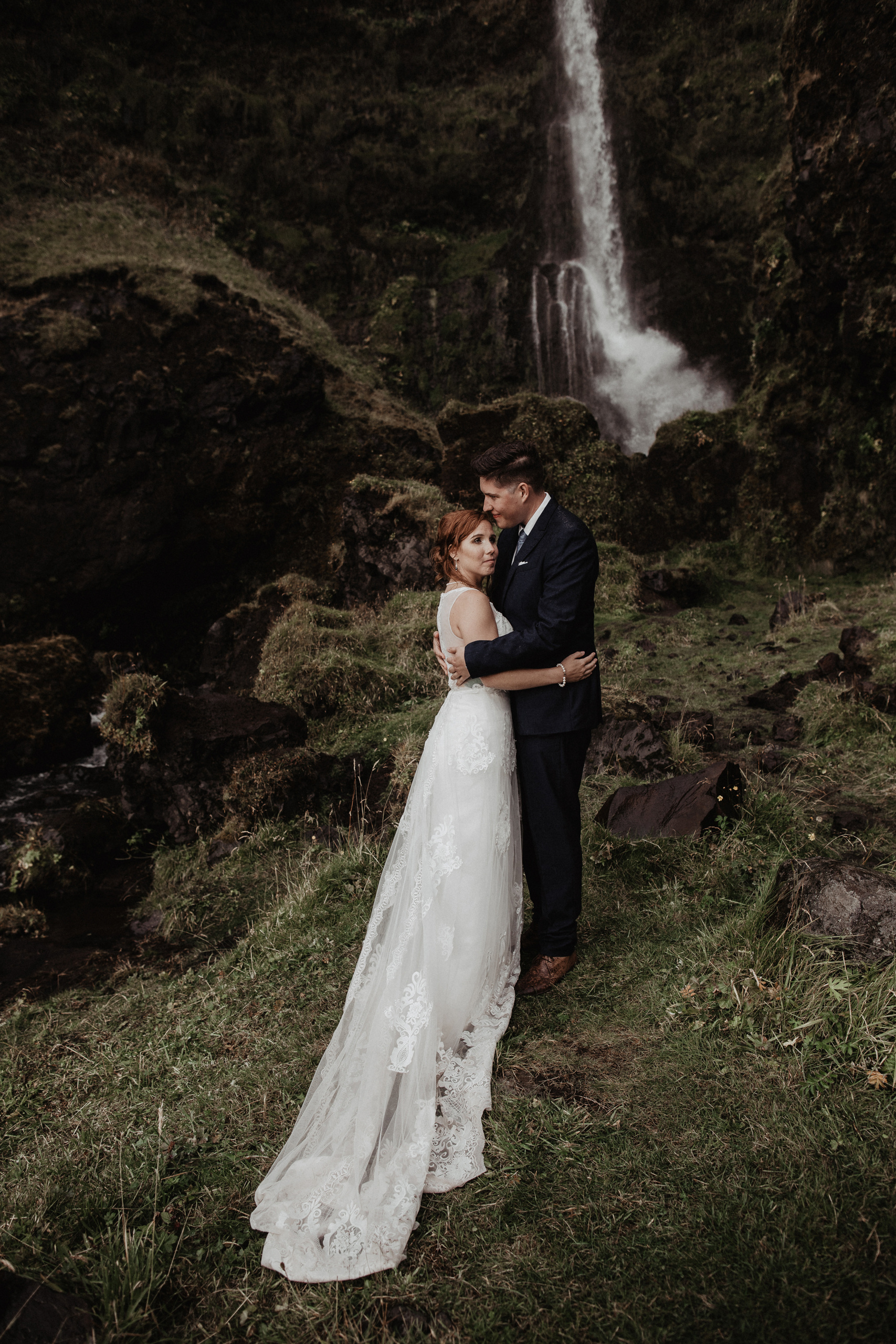 Black beach Iceland elopement | Iceland elopement photographer. Iceland elopement photographer & videographer