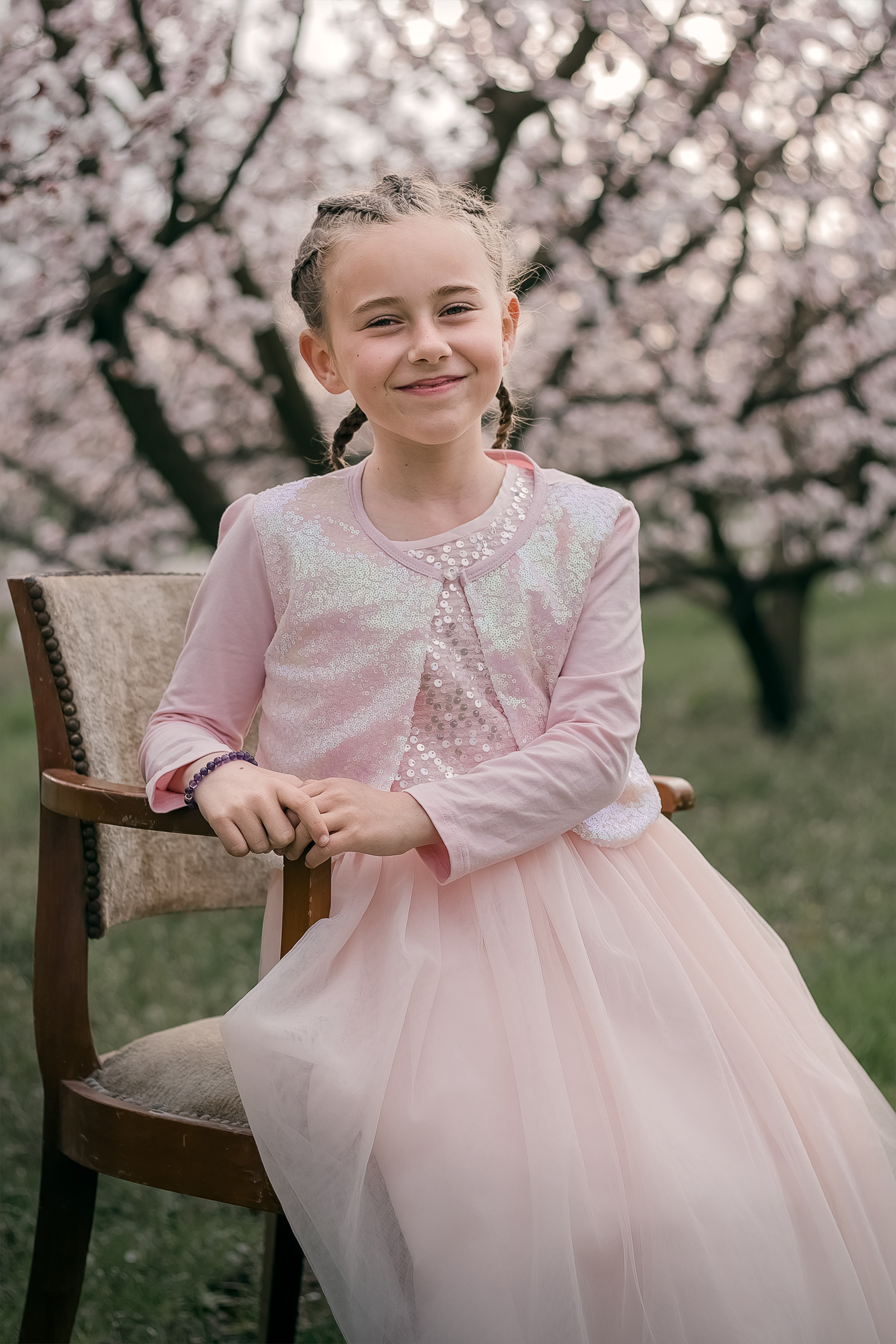 Mini seances du verger fleuri. Фотограф Ретушер во Франции в Провансе