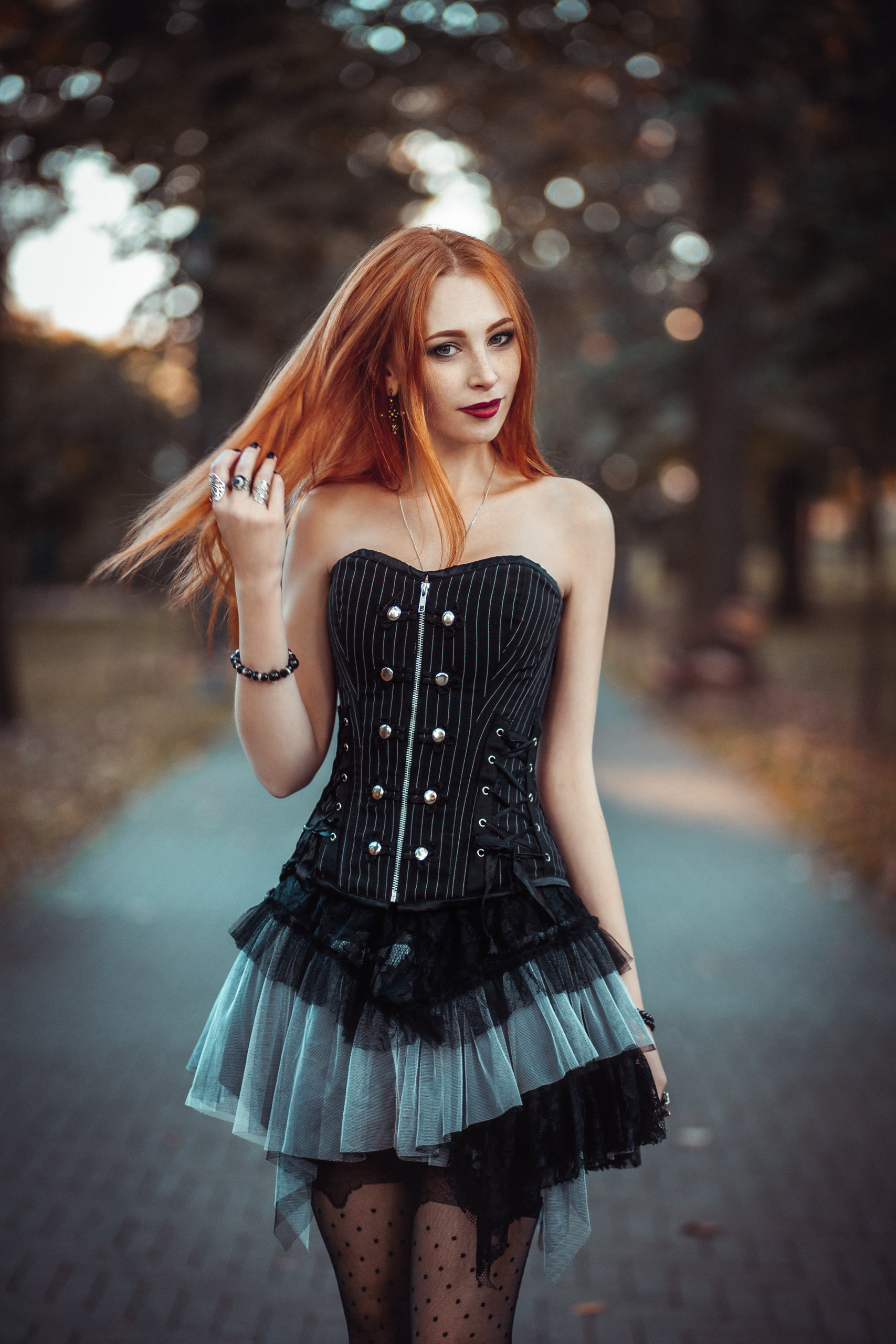 Elena Skullova, photographer and model. Mark Smilyanic | Portrait and Adventure Photographer from Belgrade