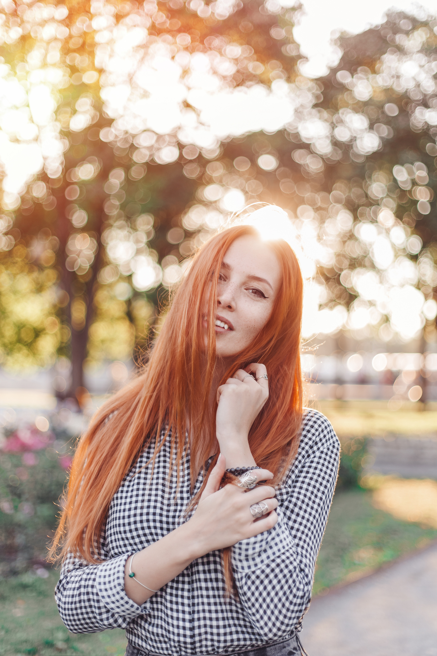 Elena Skullova, photographer and model. Mark Smilyanic | Portrait and Adventure Photographer from Belgrade