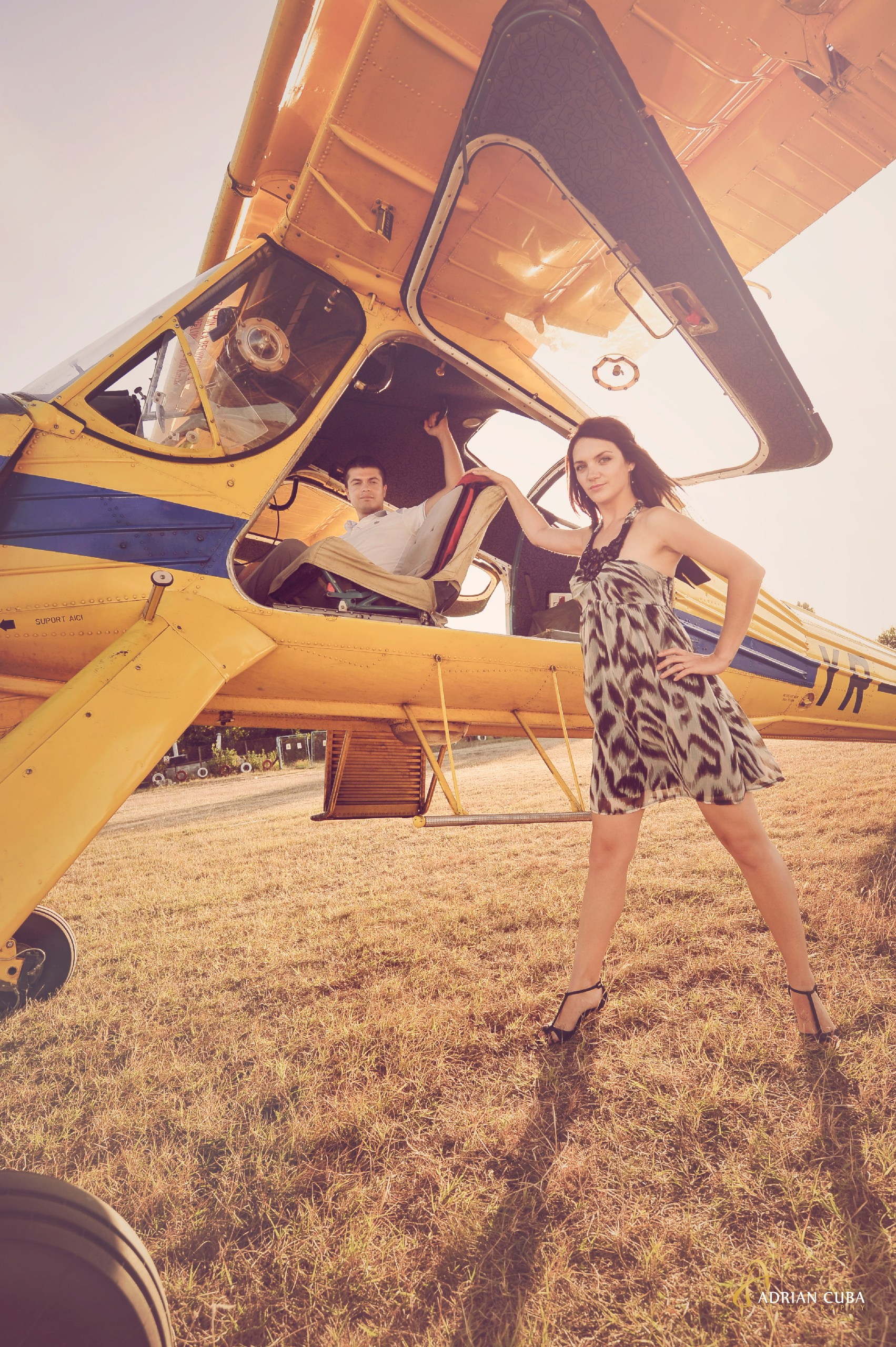 Sedinta foto Save the Date Iasi | Fotografie de logodna realizata de Adrian Cuba