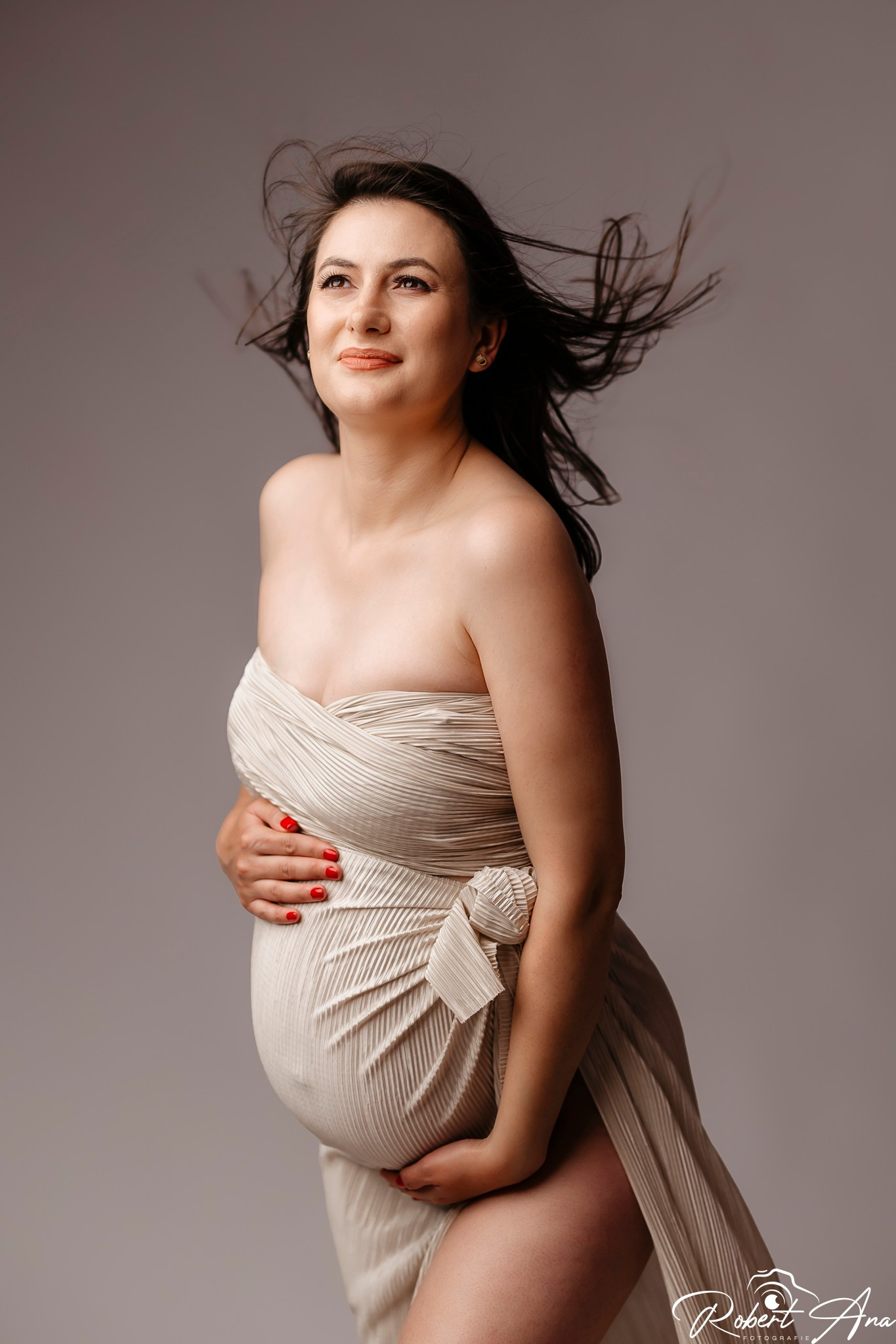 MATERNITATE. Robert Blaj - Fotograf Nuntă Iași