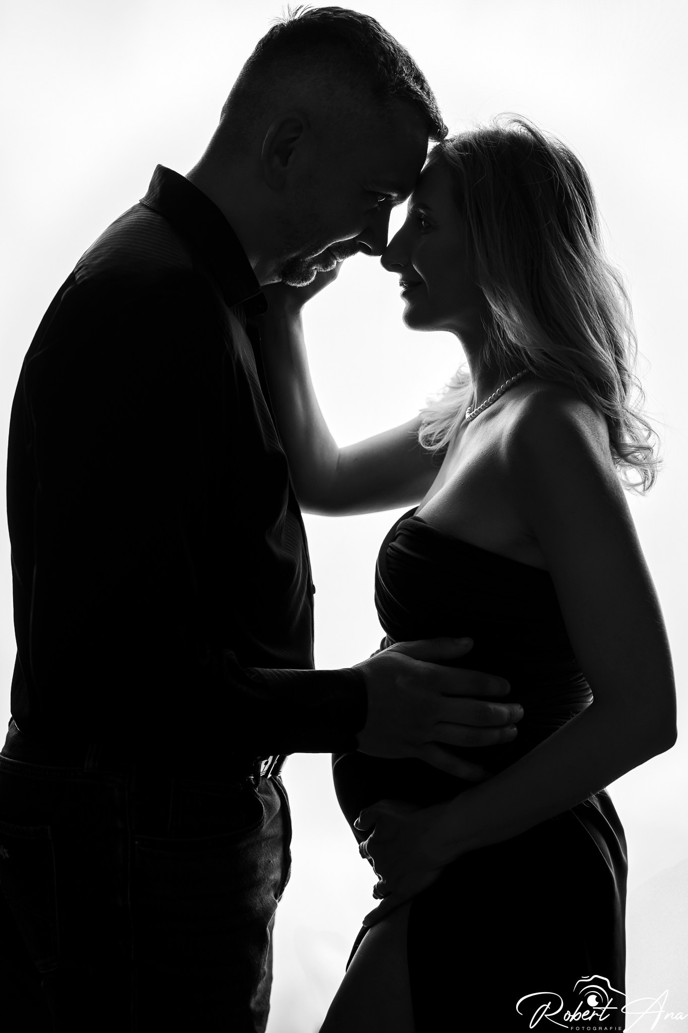 MATERNITATE. Robert Blaj - Fotograf Nuntă Iași