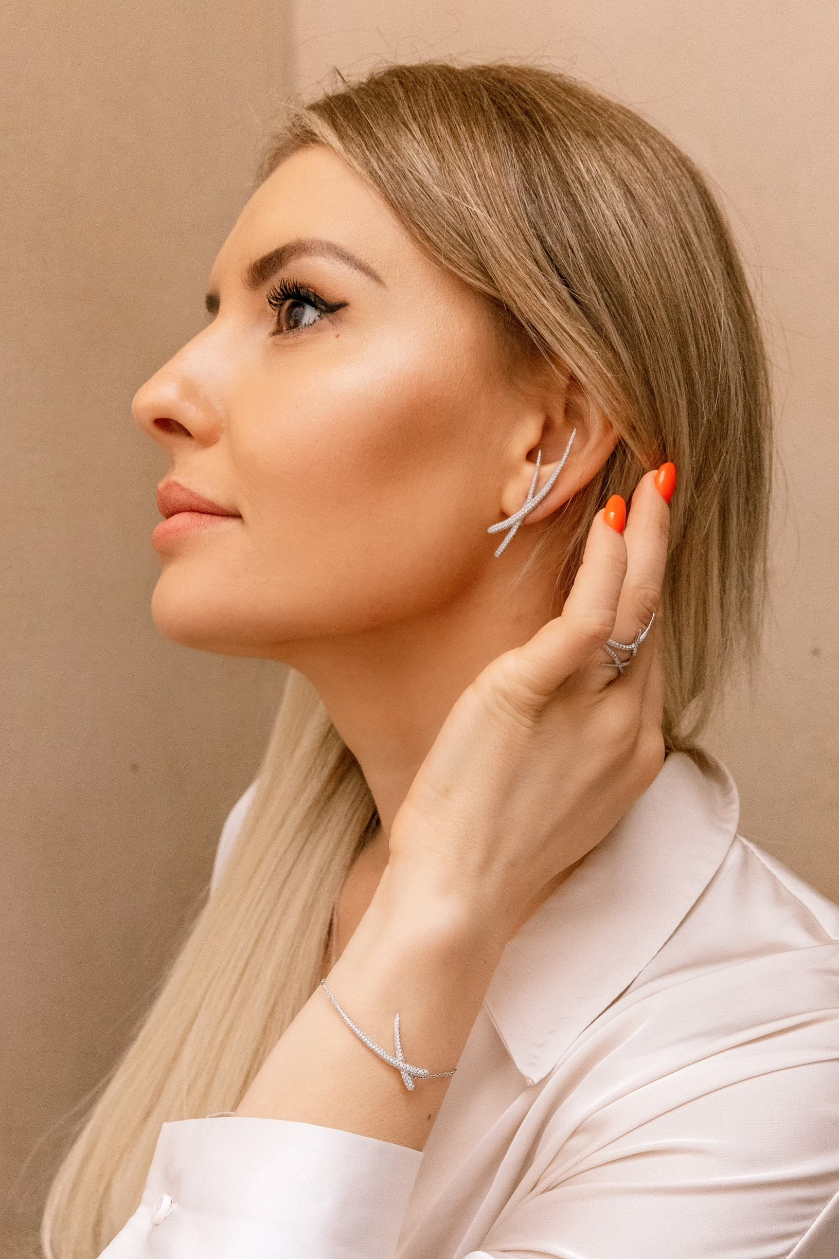 Goralska Paris. Elizaveta Razumova: Cinematic Photography for Love, Weddings, Portraits & Brands