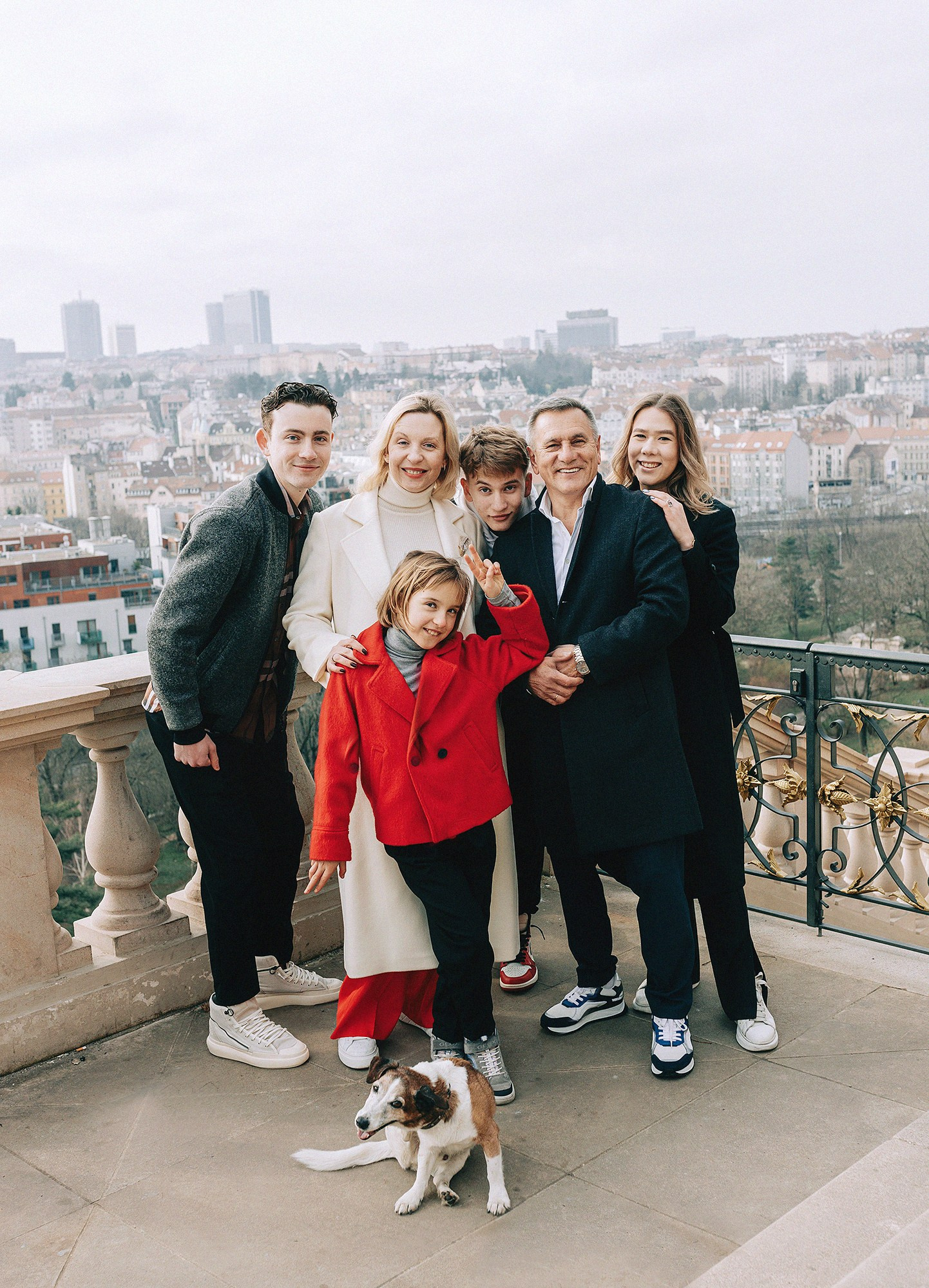 Наталья с семьей. Rodinný a svatební fotograf v Praze