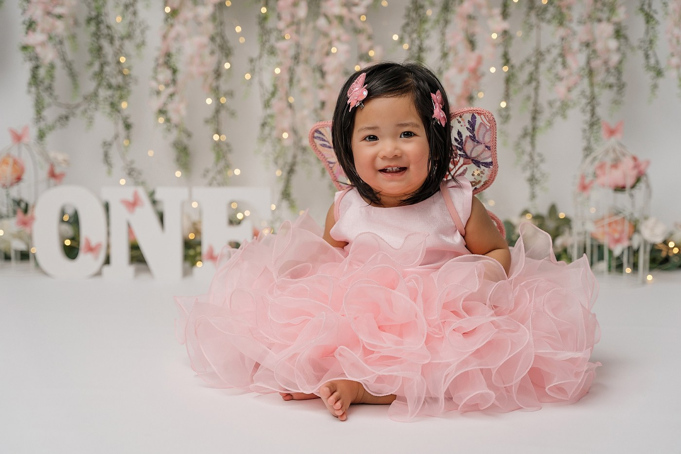 Cake smash session price guide. Newborn and family photographer. Hills District. Sydney