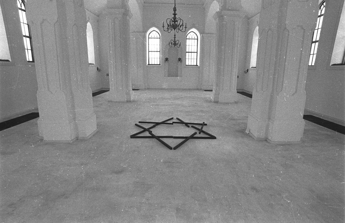 Meditation — Synagogue, Sejny — 1988. Andrzej Strumillo