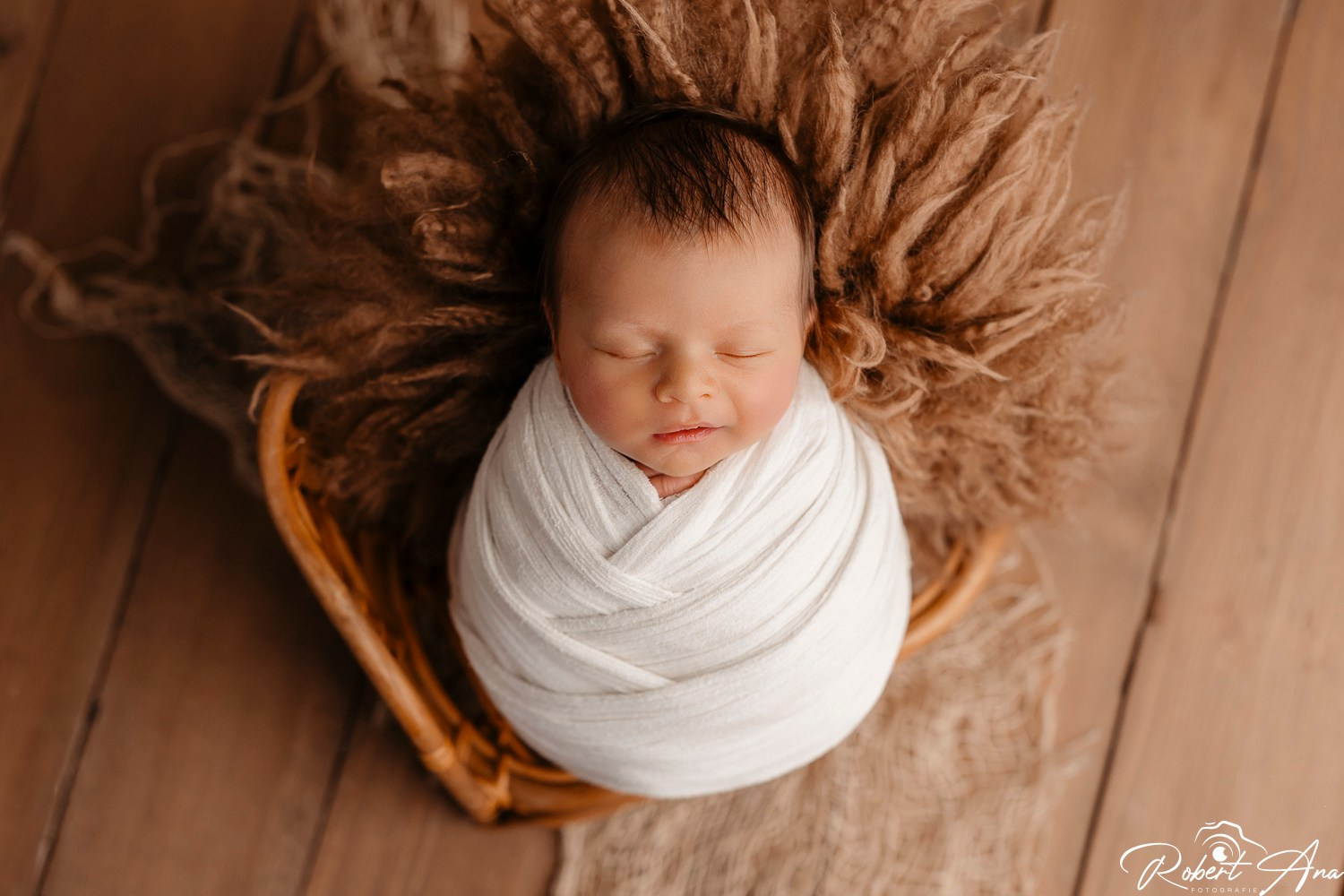 Bebeluși. Robert Blaj - Fotograf Nuntă Iași