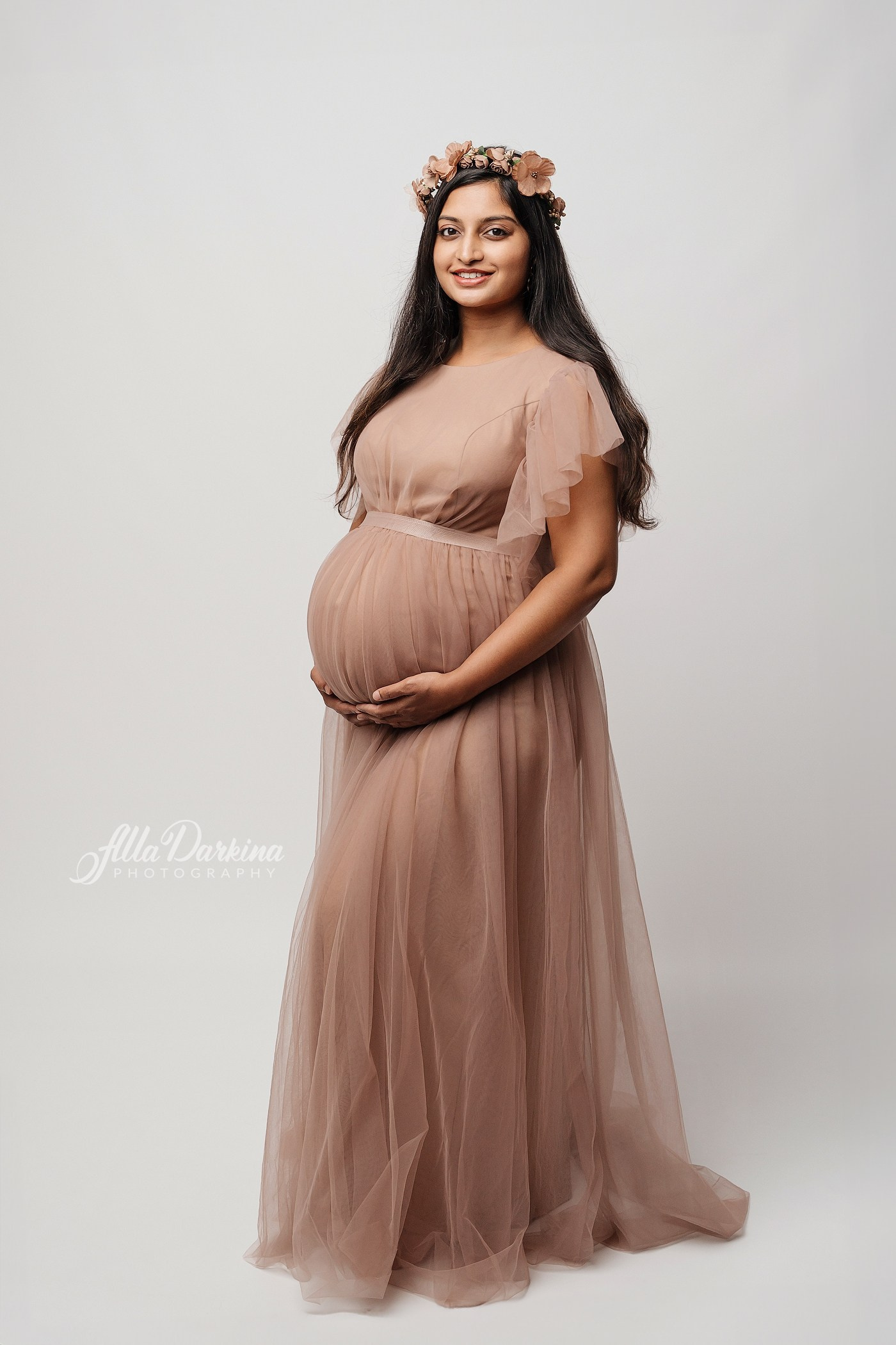 Maternity session session price guide. Newborn and family photographer. Hills District. Sydney