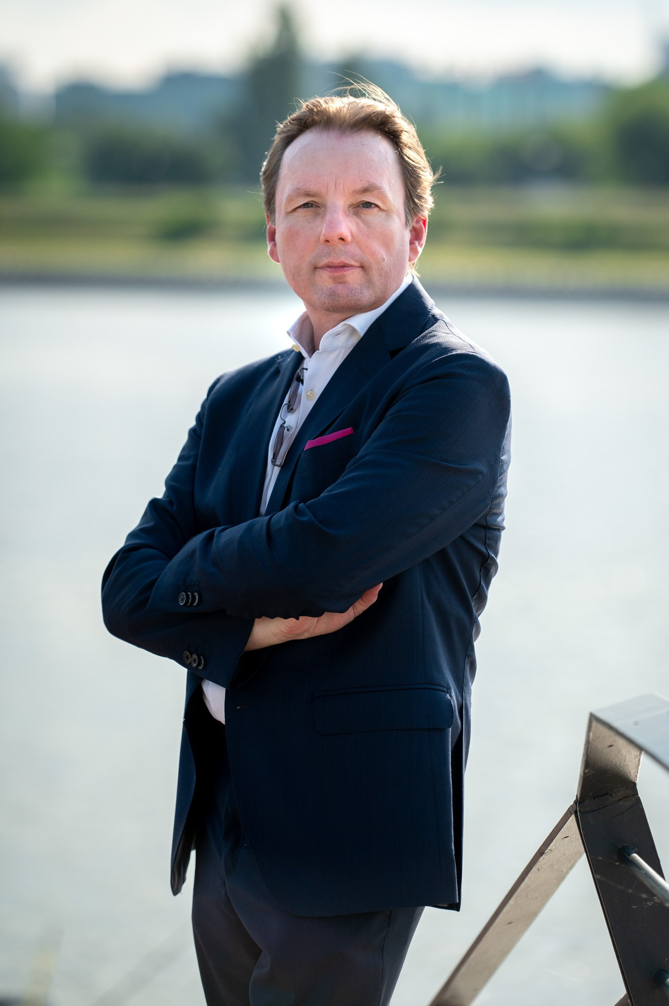 Portretno fotografisanje na lokaciji za sajt, drustvene mreze, licni brend. Bojana Žuža fotograf u Beogradu 📷 Belgrade photographer