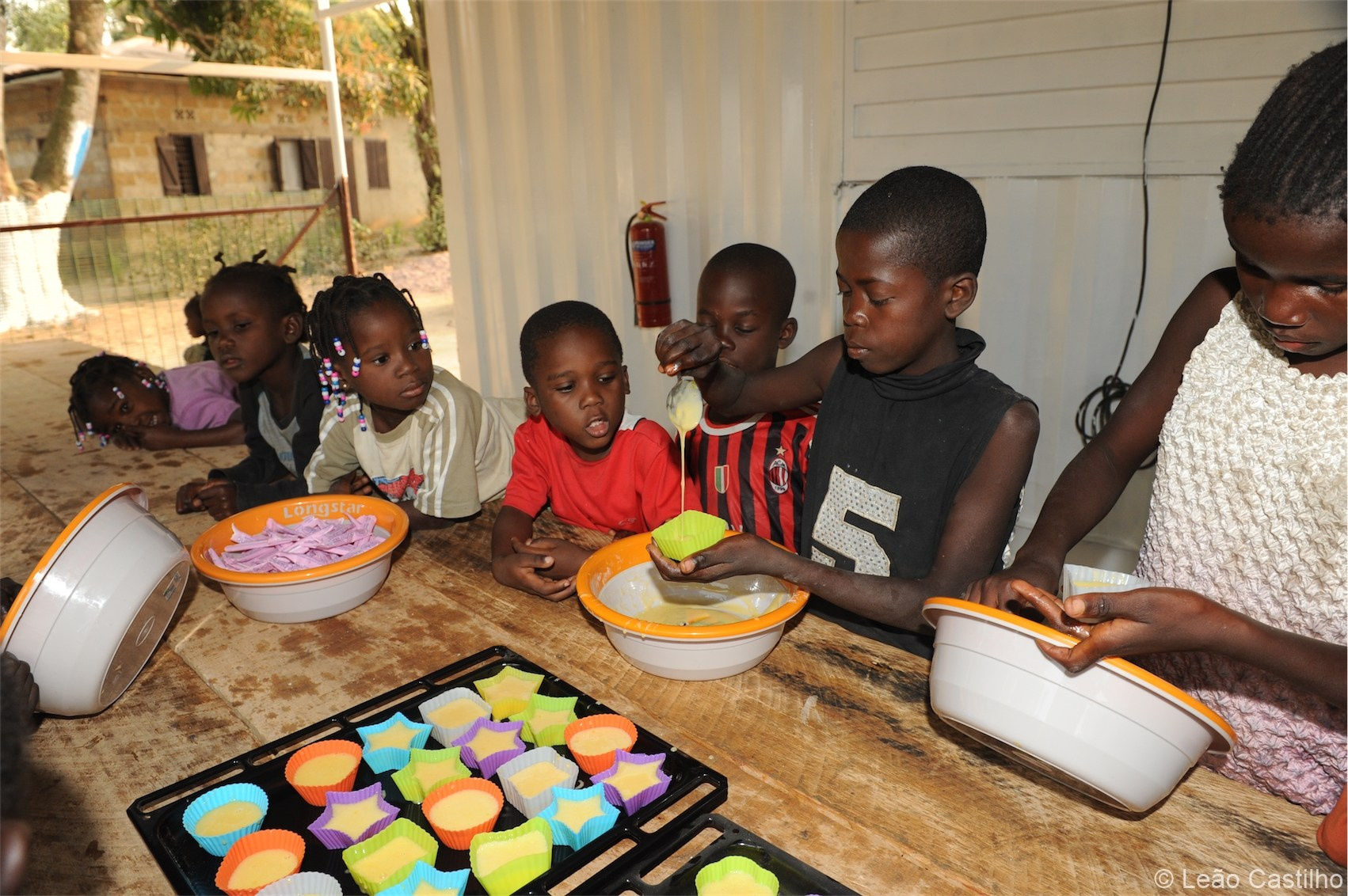 Photos of volunteer work in Congo. Simbahalu