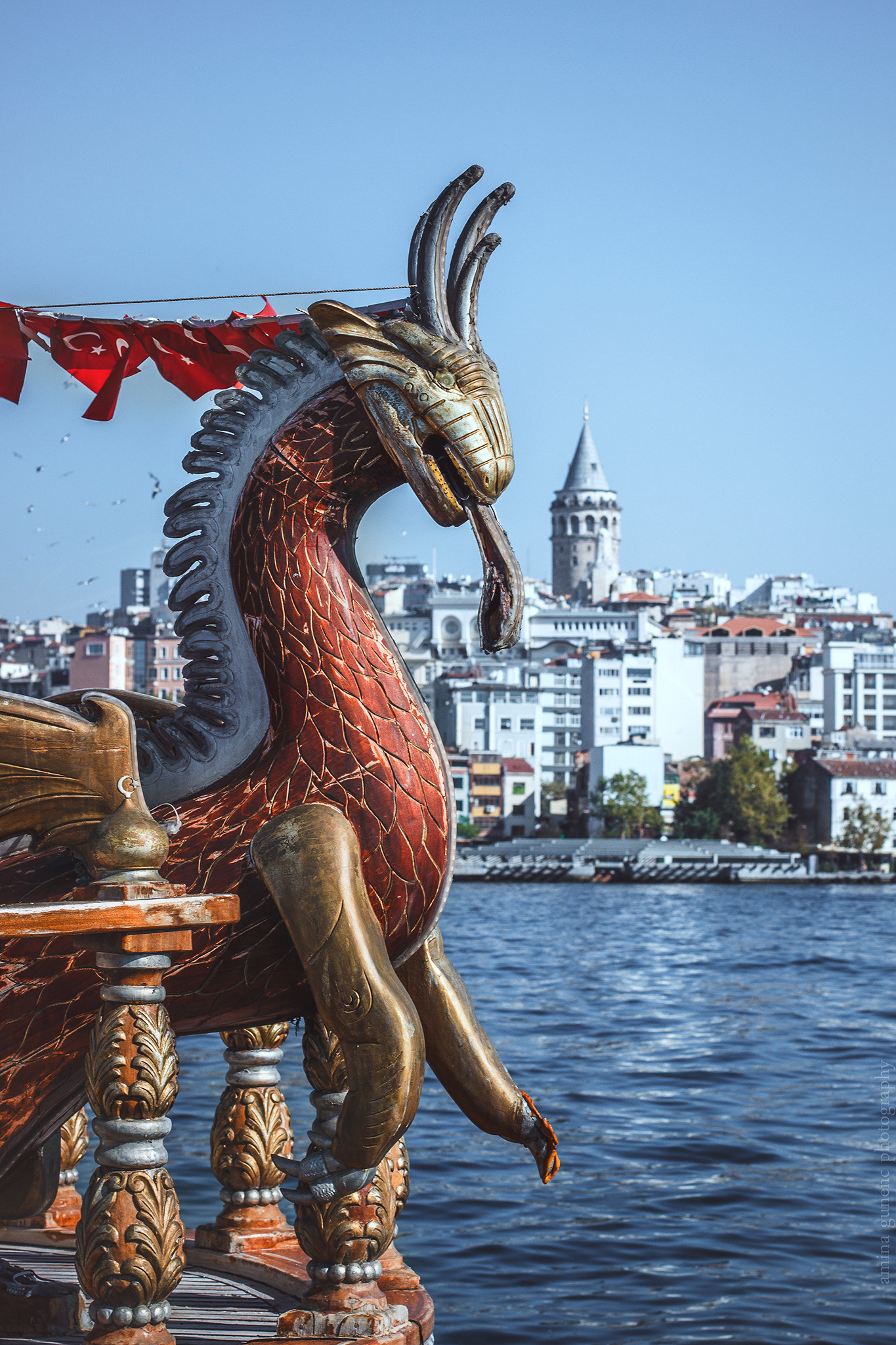 ISTANBUL. A TASTE OF THE CITY. Amina Gunenc - bruiloft- en familie fotograaf in Nederland