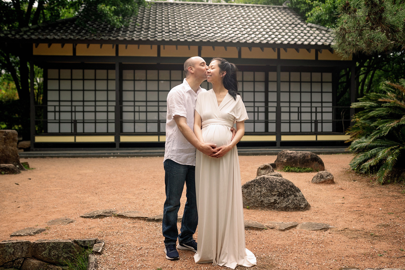 Maternity session session price guide. Newborn and family photographer. Hills District. Sydney