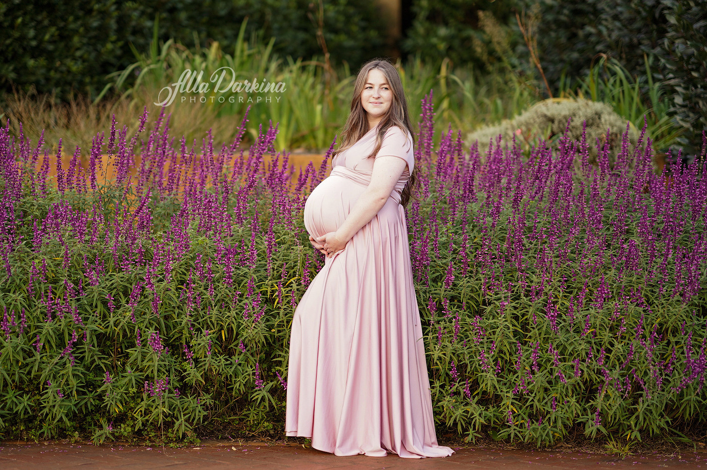 Maternity session session price guide. Newborn and family photographer. Hills District. Sydney