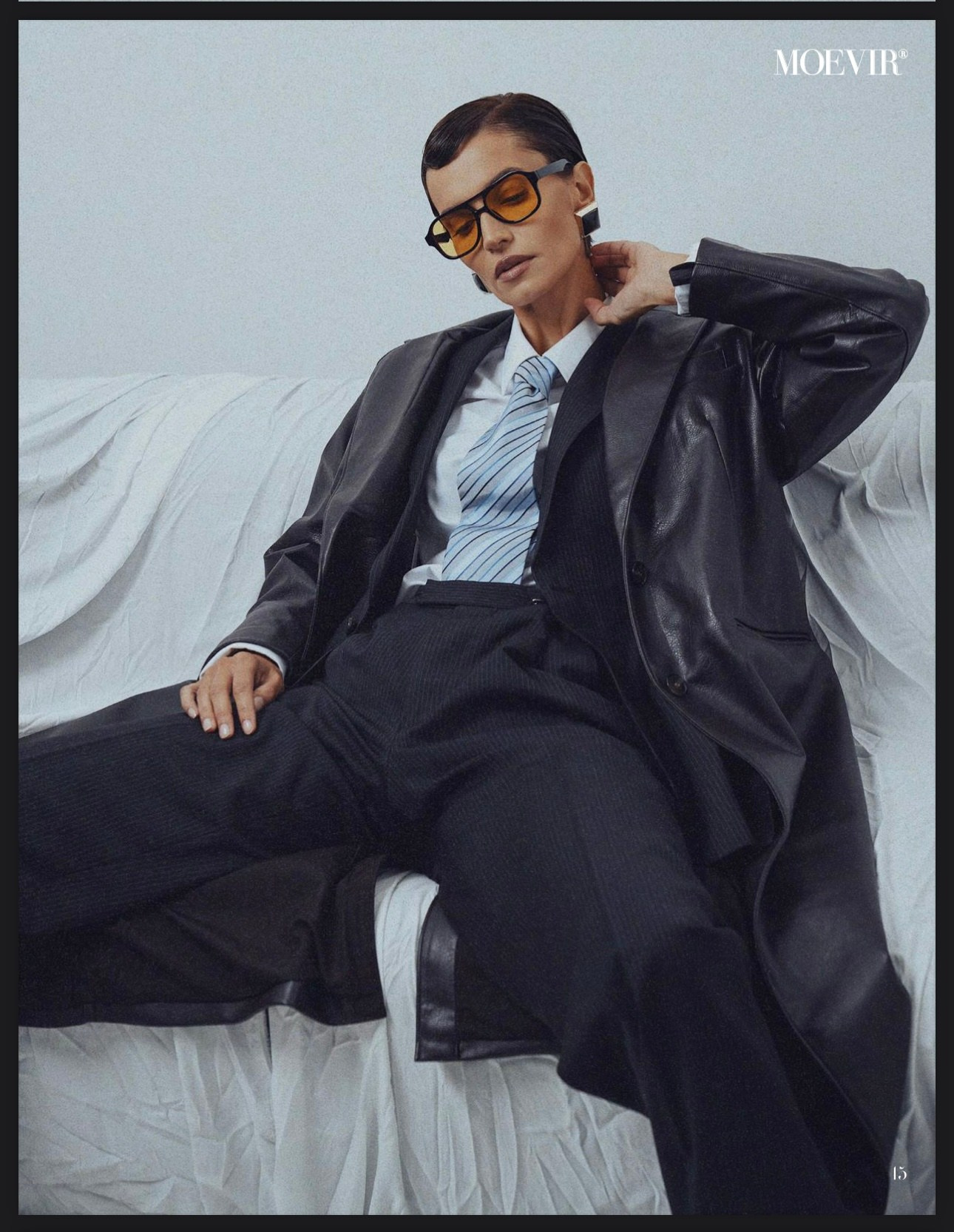 Professioneller Studiofotograf in München – Fotos, Content Creation, Shooting für jeden Anlass. Fotostudio Aesthetic Space in München. Fotostudio mieten ab 1 Stunde