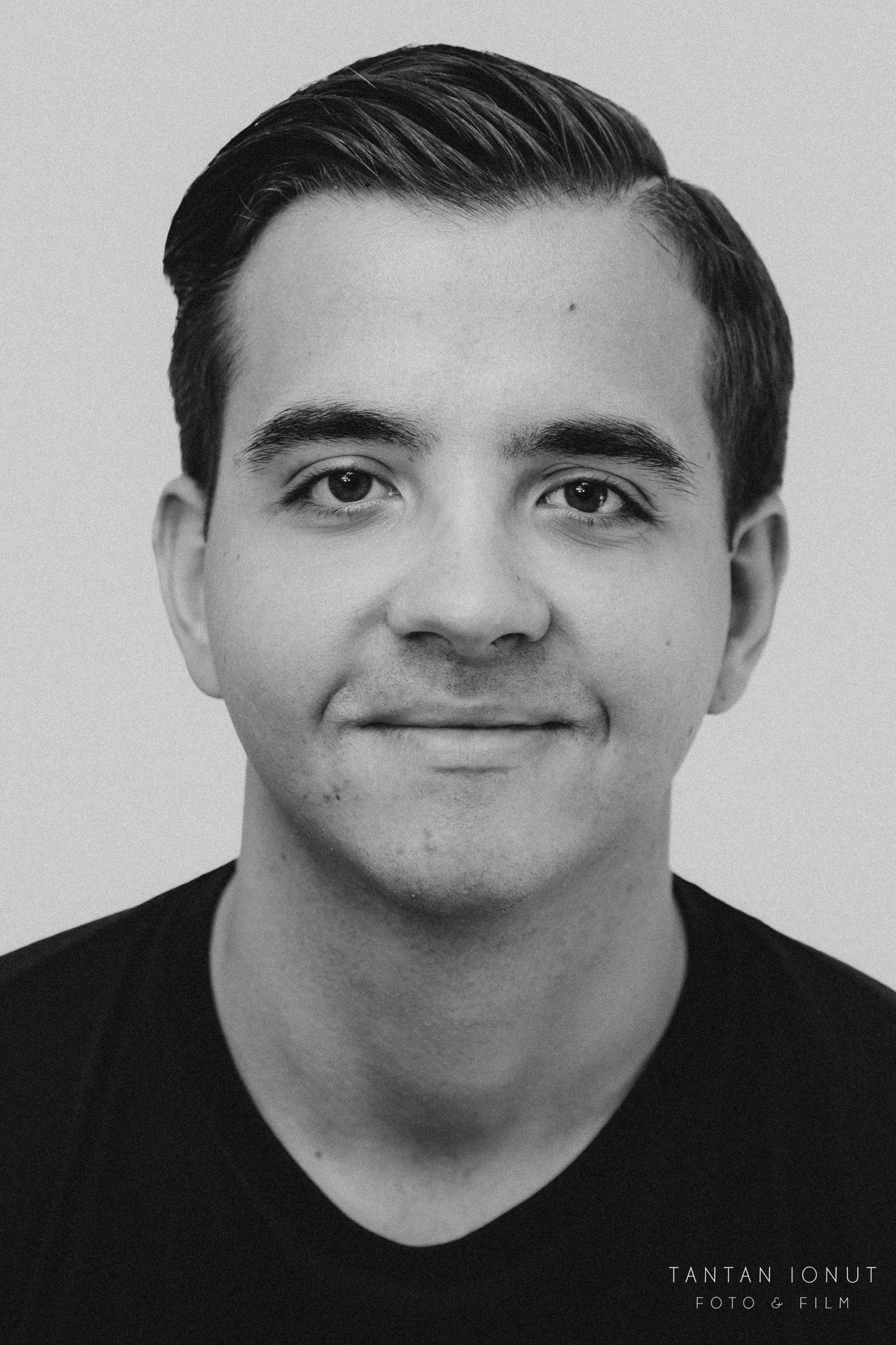 CRISTIAN. TANTAN IONUT FOTO & FILM