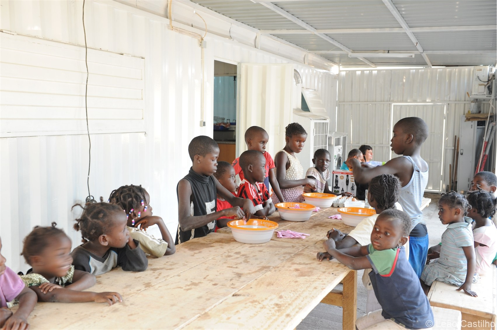 Photos of volunteer work in Congo. Simbahalu