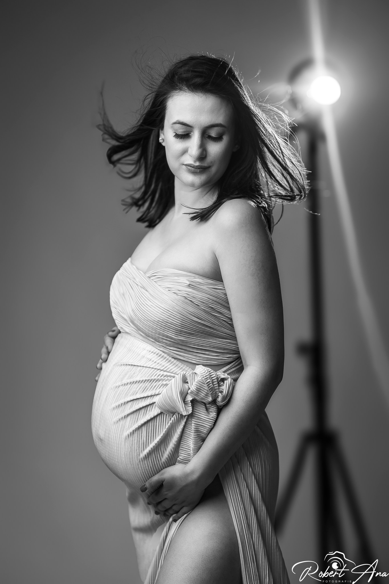 MATERNITATE. Robert Blaj - Fotograf Nuntă Iași