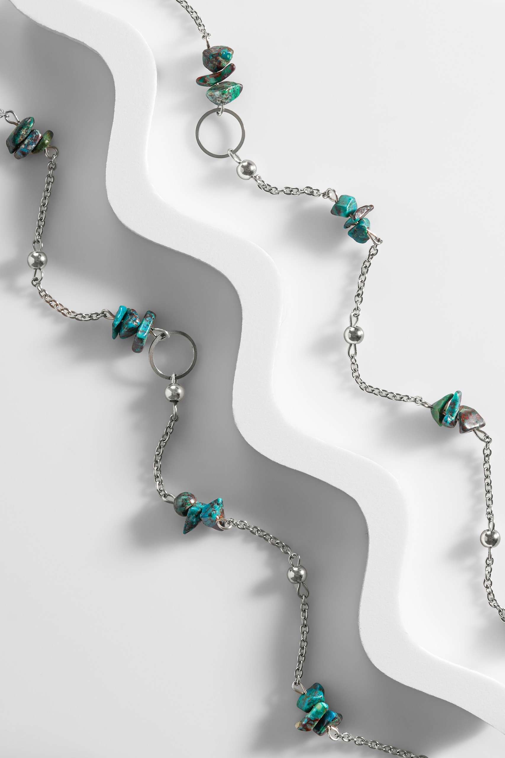 Primer plano de una fotografía profesional de producto para marketplaces en línea.