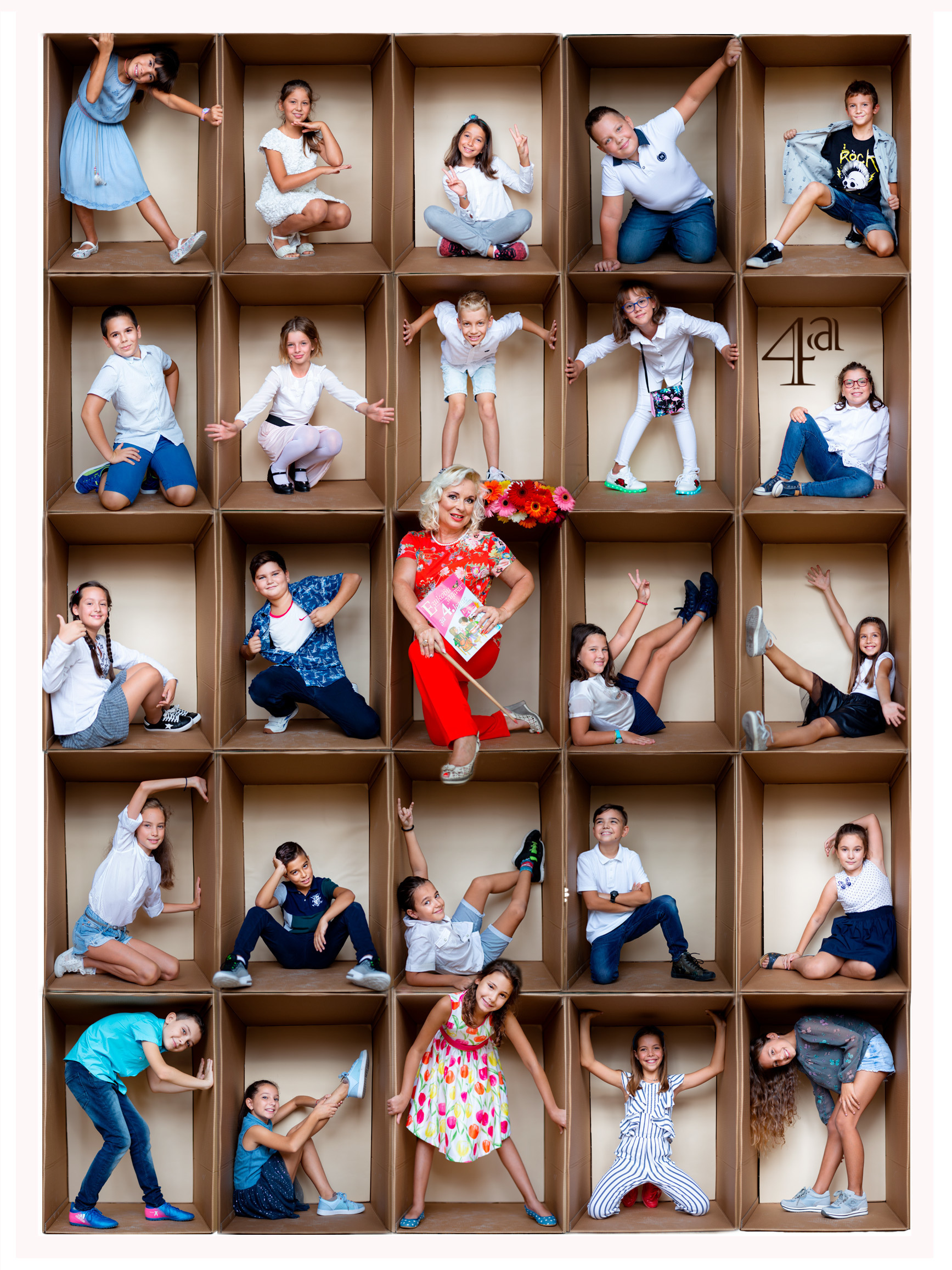 Абитуриентски снимки, ученически снимки. Фотограф Бургас. Фотосесии в студио и на открито, портрети, заснемане