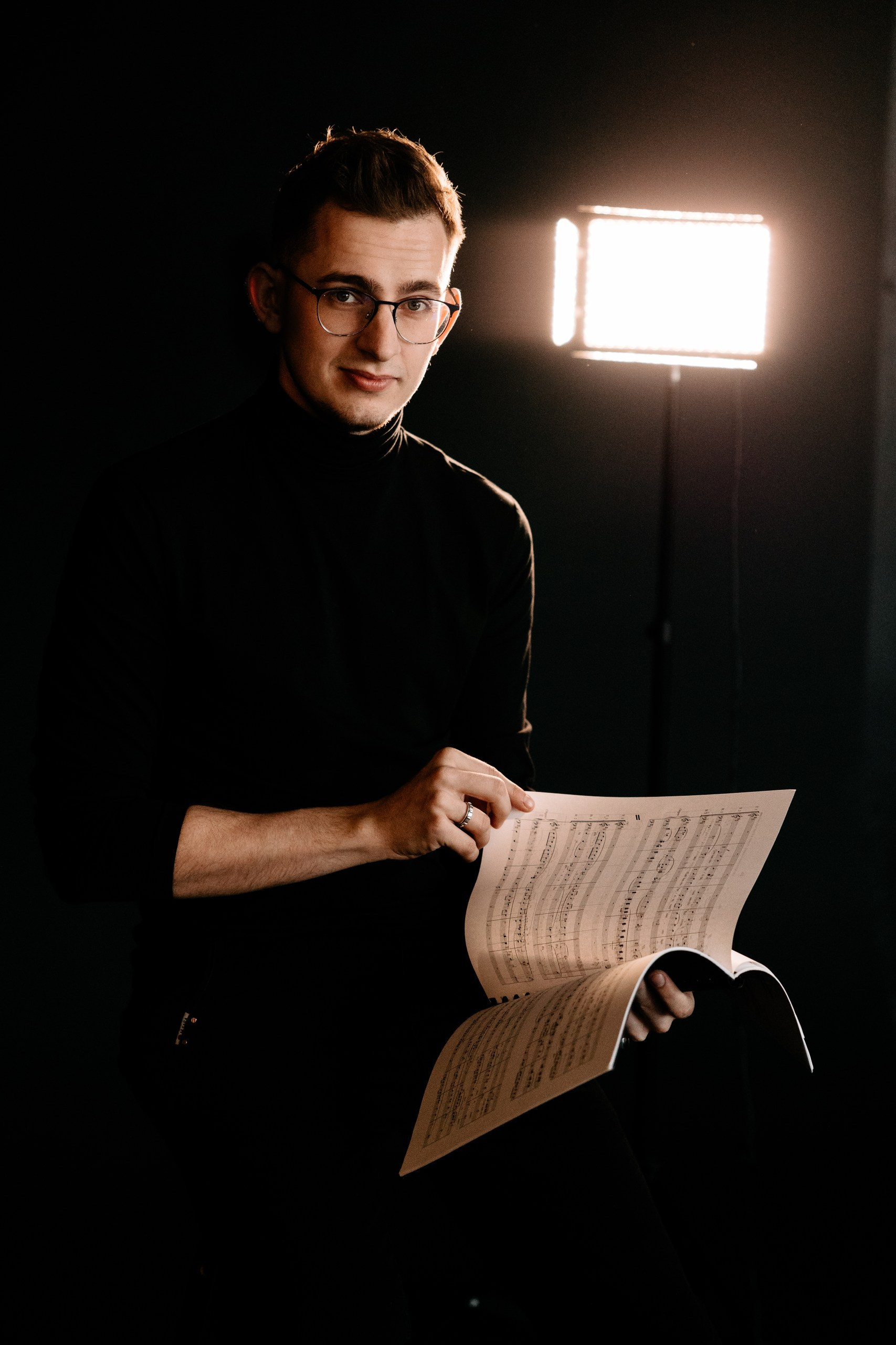 Fotograf portretowy Gdańsk • Sesja w studio • Sesja sensualna. Fotograf Ślubny Warszawa - Sesje Biznesowe Rodzinne Eventy