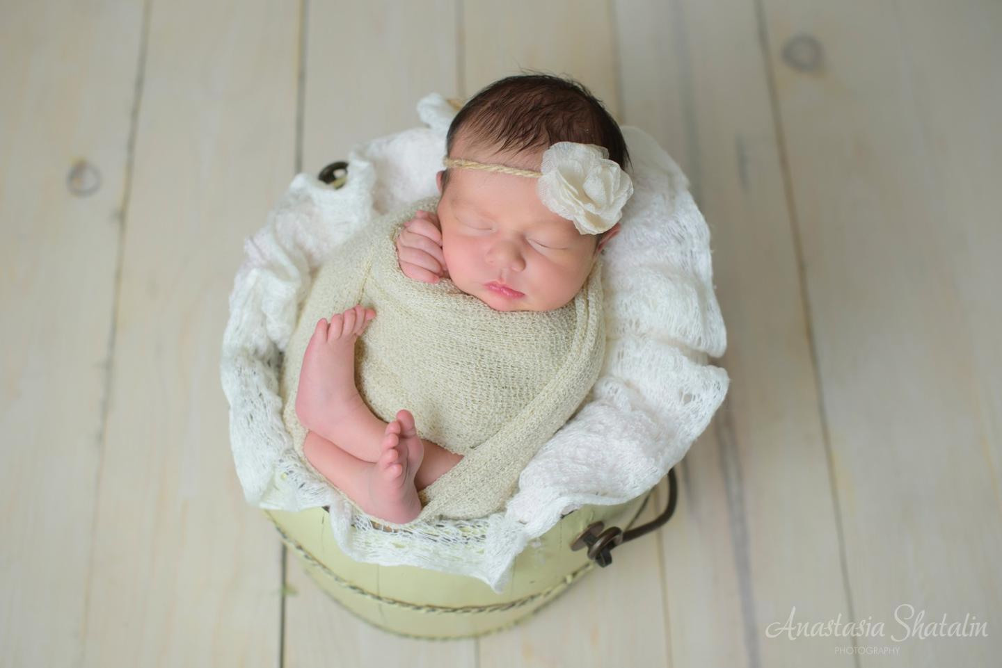 Newborn photography Roseville. Family photographer in Roseville, Rocklin, Folsom, Sacramento