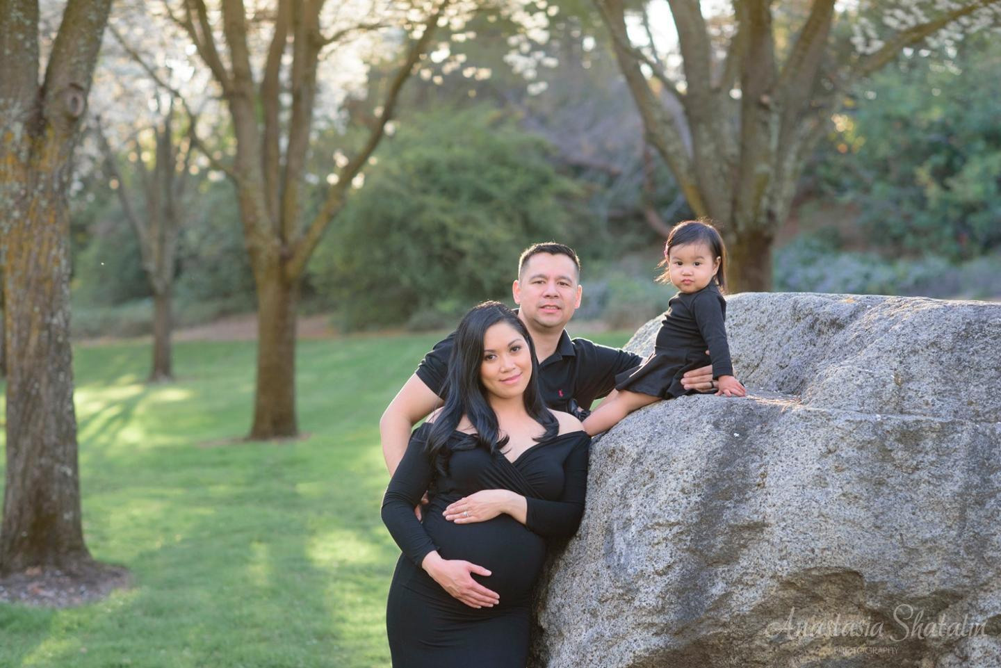 Rocklin maternity photographer. Family photographer in Roseville, Rocklin, Folsom, Sacramento