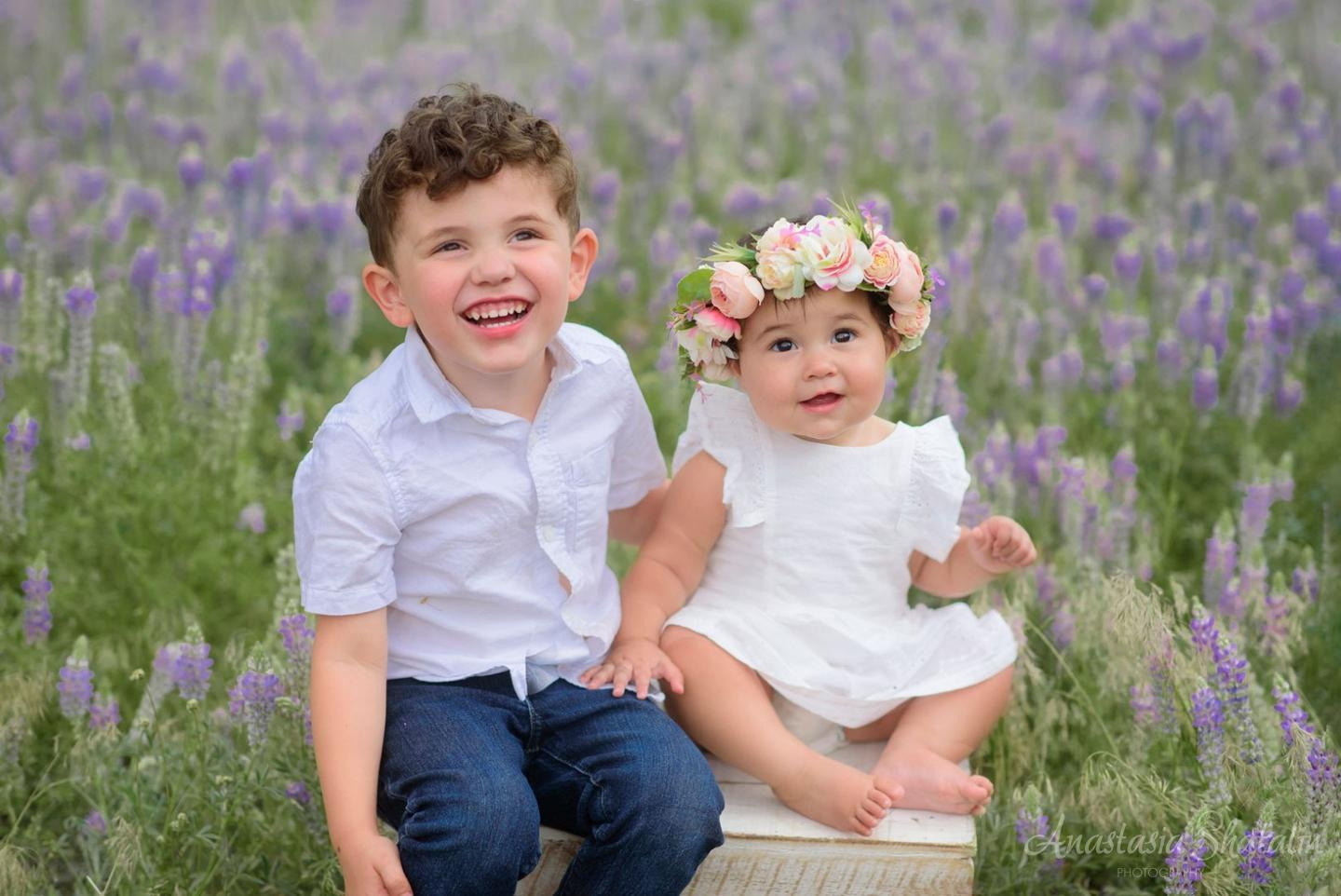 Family outdoor portraits lake Tahoe. Family photographer in Roseville, Rocklin, Folsom, Sacramento