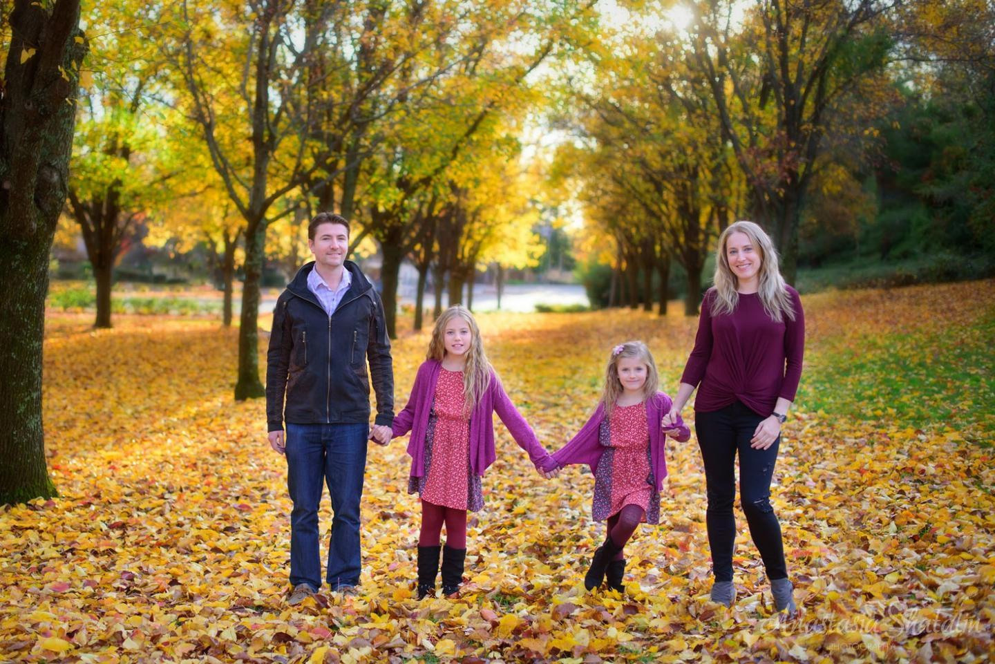 Fall family photography in Rocklin, CA. Family photographer in Roseville, Rocklin, Folsom, Sacramento