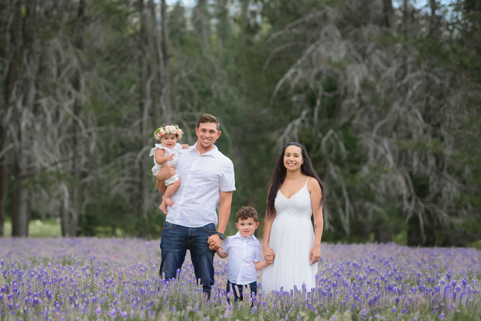 Family outdoor portraits lake Tahoe. Family photographer in Roseville, Rocklin, Folsom, Sacramento