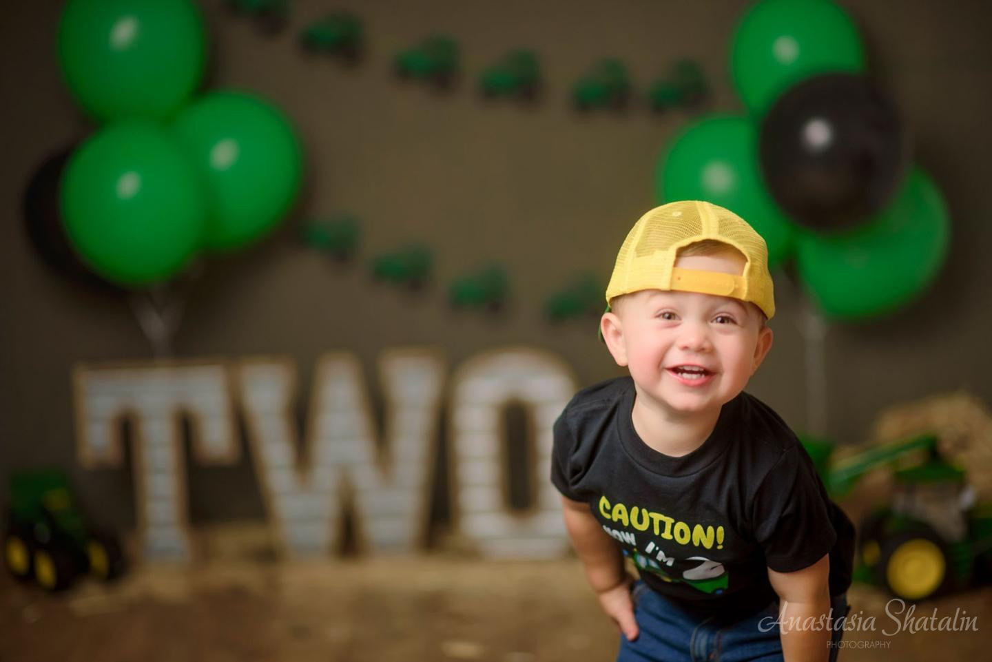 Second birthday photoshoot kids child photographer Roseville, Rocklin. Family photographer in Roseville, Rocklin, Folsom, Sacramento