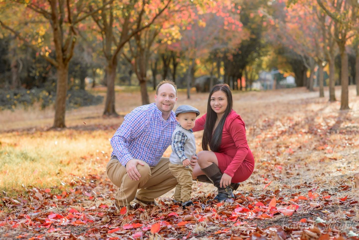 Outdoor fall family photographer Rocklin, CA. Family photographer in Roseville, Rocklin, Folsom, Sacramento