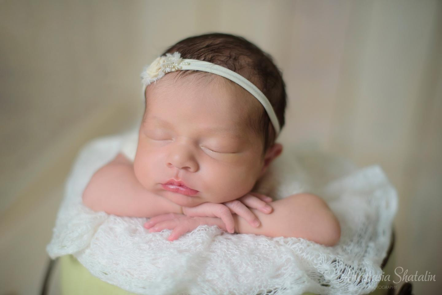 Newborn photography Roseville. Family photographer in Roseville, Rocklin, Folsom, Sacramento