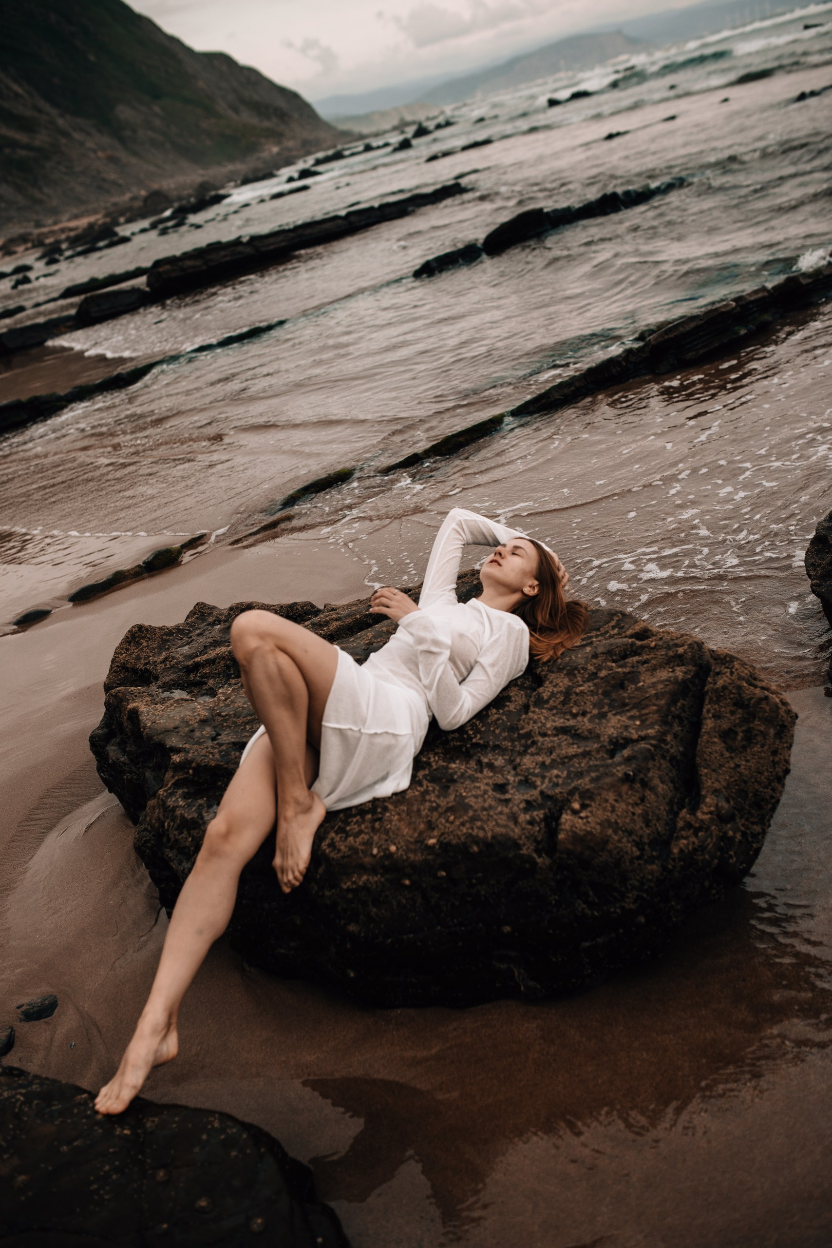 Марина и море…. Photographer in Bilbao Irina Makou