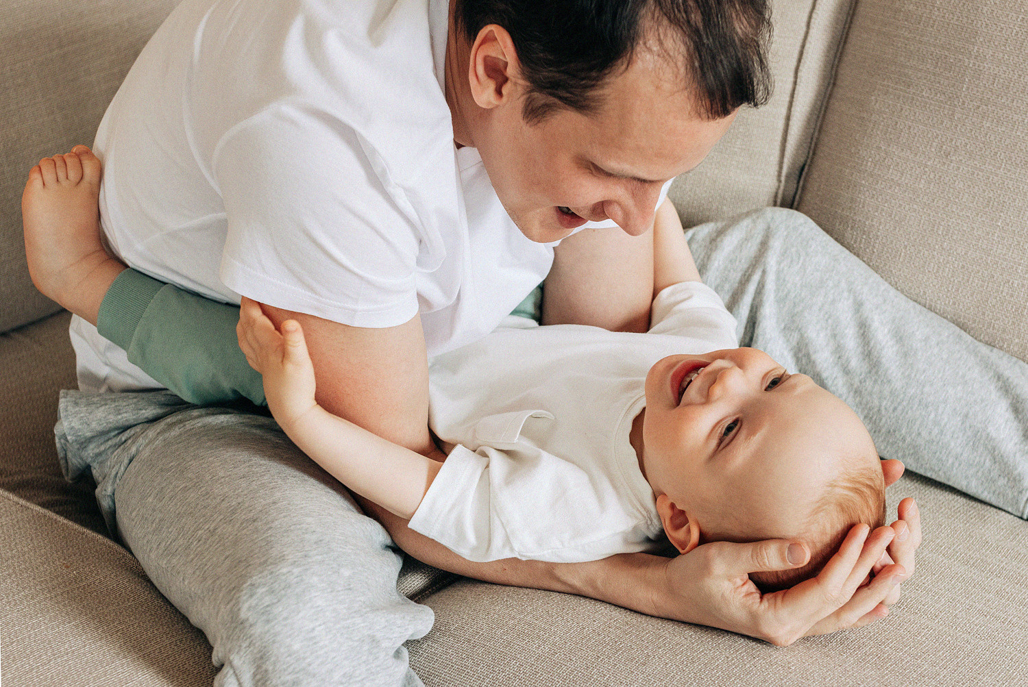 Домашняя семейная фотосессия. Таня, Андрей и Павел. Rodinný a svatební fotograf v Praze