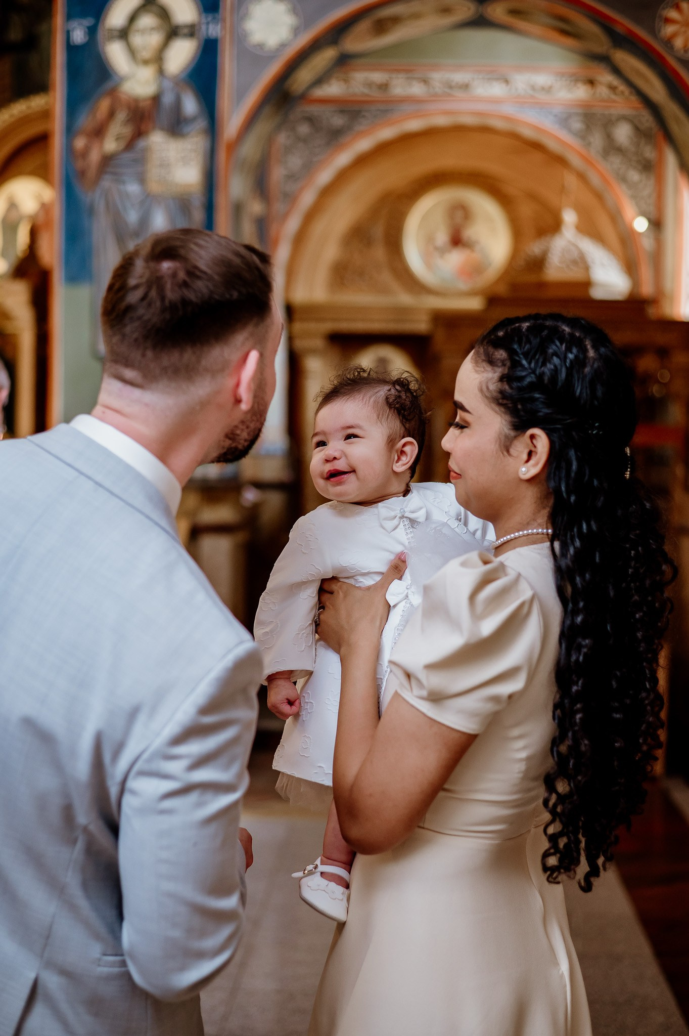 Fotografisanje krstenja. Bojana Žuža fotograf u Beogradu 📷 Belgrade photographer