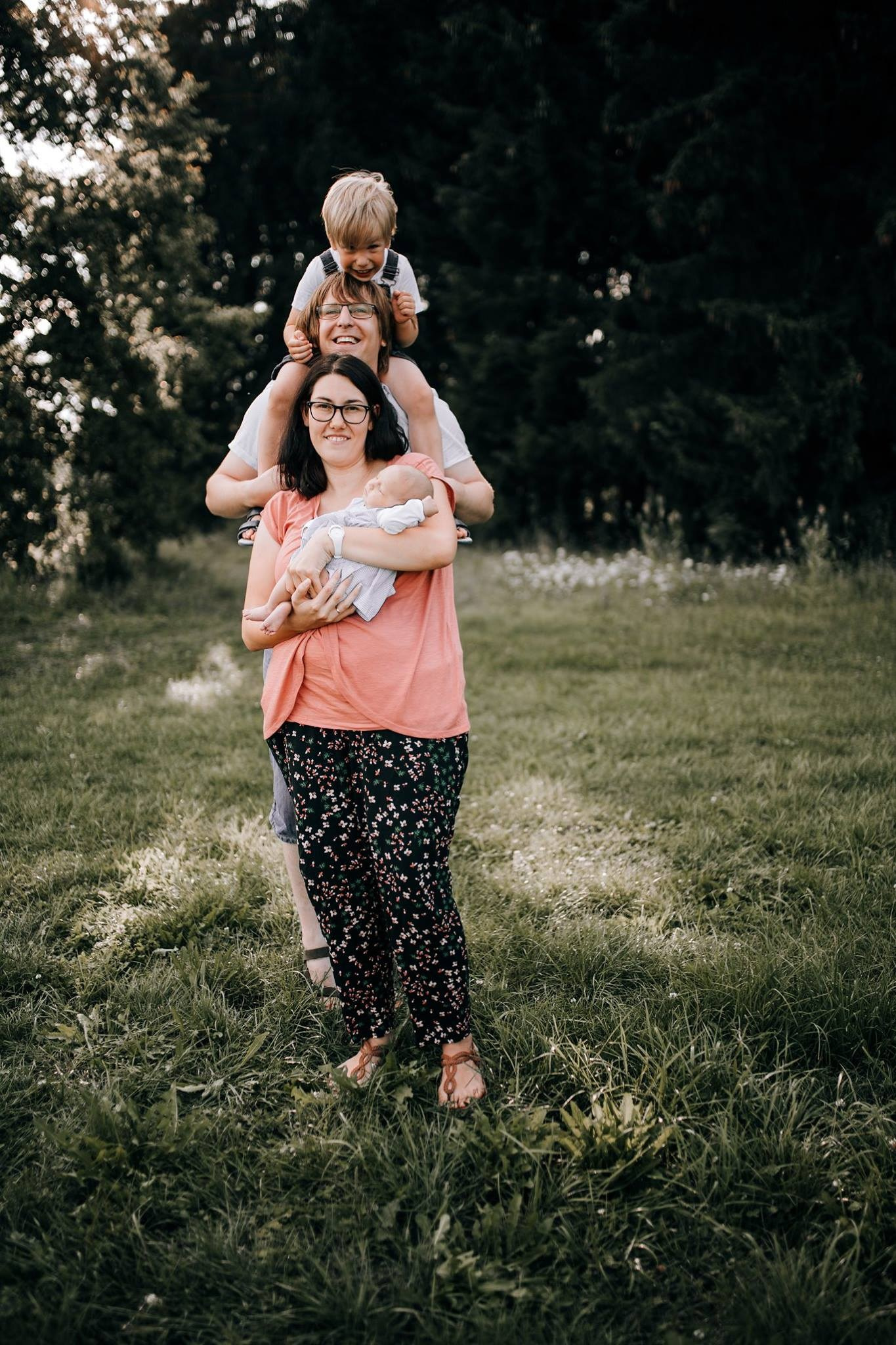 Familia de eroi. Emotions Photo Art