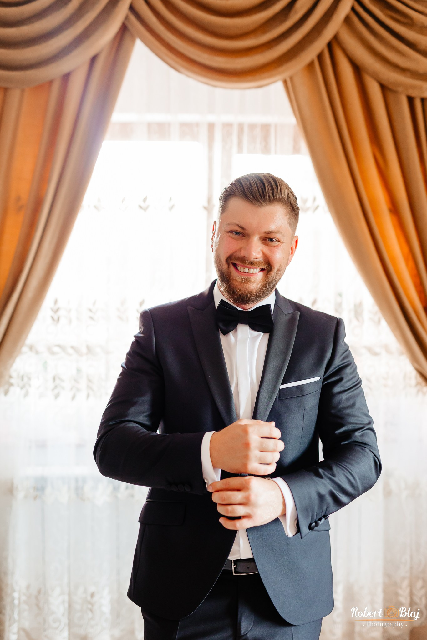 Bella & Tony. Robert Blaj - Fotograf Nuntă Iași