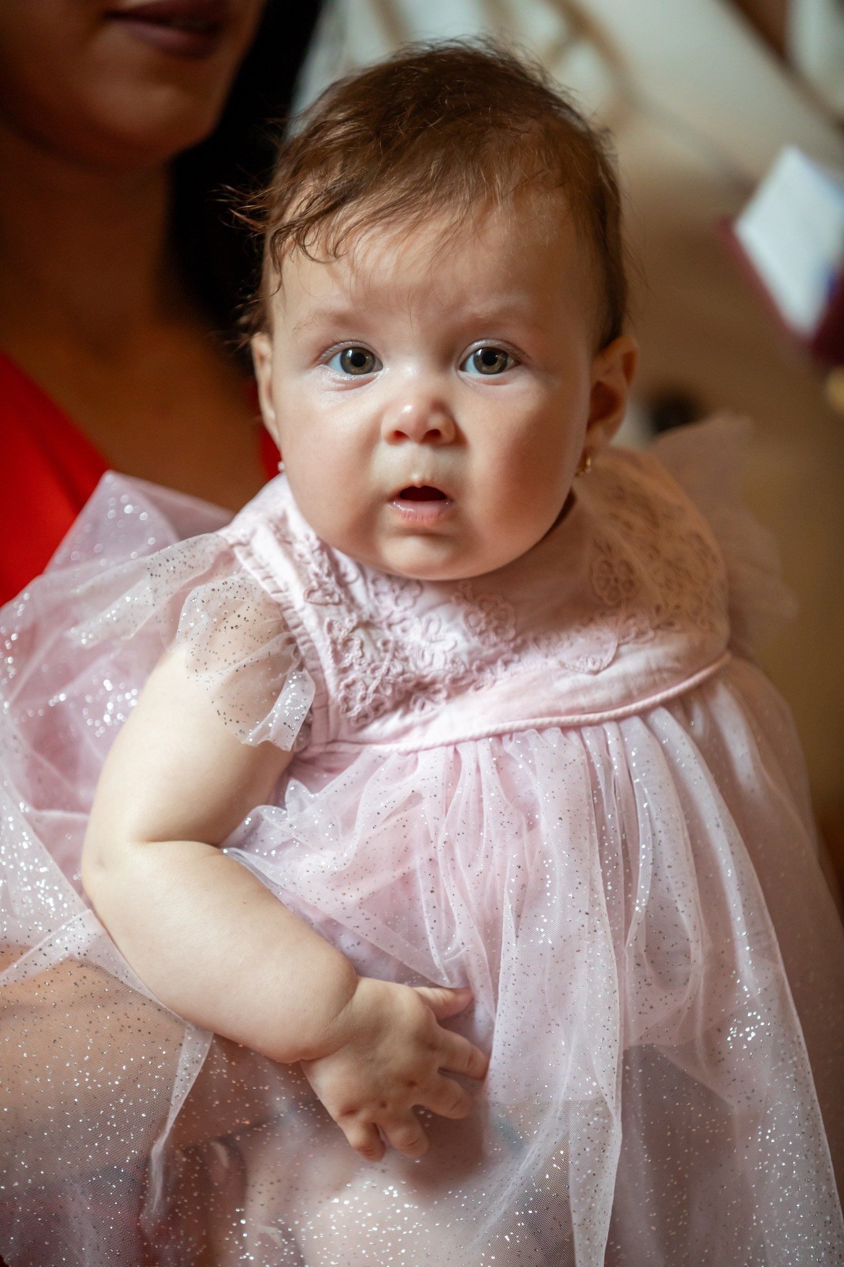 fotograf botez , fotografie botez Botoșani, fotograf Alin Chirilă, amintiri botez, fotografii botez, botez Miruna Parascheva, fotograf copii, fotografie botez în Botoșani-alt="botez , fotografie botez Alin Chirilă, amintiri botez, fotografii emoționante botez Botoșani"-- fotografii-botez-bebelus- amintiri-botez-micuț- moment-sfânt-crestinare- fotografie-emotionanta-botez- detalii-botez-bebelusi- parinti-fericiti-la-botez- fotograf-botez-profesionist- botez-in-biserica-ortodoxa- micuț-botezat-cu-emoție- zâmbete-și-lacrimi-la-botez- bebeluș-la-cristelniță- decor-botez-colorat- botez-cu-dragoste-și-credință- emotie-pura-la-botez- fotograf-botez-botosani- botez-iasi-suceava-fotograf- amintiri-nepretuite-botez-- Preotul ținându-l pe micuțul Mathias Gabriel la botez, în biserica Înălțarea Domnului, Copălău - Detalii de la botezul lui Mathias – lumânare, trusou și icoană - Familia lui Mathias Gabriel alături de micuț, în ziua botezului - Portret emoționant cu mama și bebelușul în brațe, în biserică,fotograf profesionist evenimente Botoșani, Iași, Suceava, Fălticeni, Bacău, Pașcani, Roman - AlinoFotoStudio by Alin Chirilă - servicii foto nuntă, botez, cununie, ședințe foto creative, albume personalizate, fotografii emoționante și calitative pentru cele mai importante momente din viață,fotograf nuntă Botoșani Alin Chirilă, ședință foto botez Iași - AlinoFotoStudio, servicii fotograf profesionist evenimente Suceava, fotograf cununie civilă Fălticeni - Alin Chirilă, album foto nuntă personalizat Bacău.“Bebeluș botezat în biserică, ținut în brațe de nași” • “Detaliu cu lumânarea de botez decorată cu flori albe” • “Părinți emoționați alături de copilul lor la ceremonia de botez” • “Masa festivă de botez cu decor tematic și tort personalizat” • “Momentul în care preotul toarnă apă sfințită pe fruntea bebelușului” “Bebeluș în rochie albă de botez, zâmbind în brațele mamei” • “Detaliu cu cruciulița de botez așezată pe o pernă de satin” • “Părinți și nași aprinzând lumânările în timpul ceremoniei de botez” • “Tort de botez decorat cu figurine tematice și numele copilului” • “Copil botezat dormind liniștit în pătuțul decorat festiv” • “Momentul în care preotul binecuvântează copilul în fața altarului” • “Invitați adunându-se în jurul mesei festive la petrecerea de botez” • “Bebeluș ținând în mână o jucărie personalizată primită la botez” • “Familie fericită pozând împreună după ceremonia de botez” • “Decor tematic cu baloane și flori la locația petrecerii de botez” fotograf Botoșani fotograf evenimente fotograf botez Alin Chirila fotograf alinofotostudio.fotograf botez Amelis Maria, fotografie botez Botoșani, fotograf Alin Chirilă, amintiri botez, fotografii botez, botez Amelis Maria, fotograf copii, fotografie botez în Botoșani,