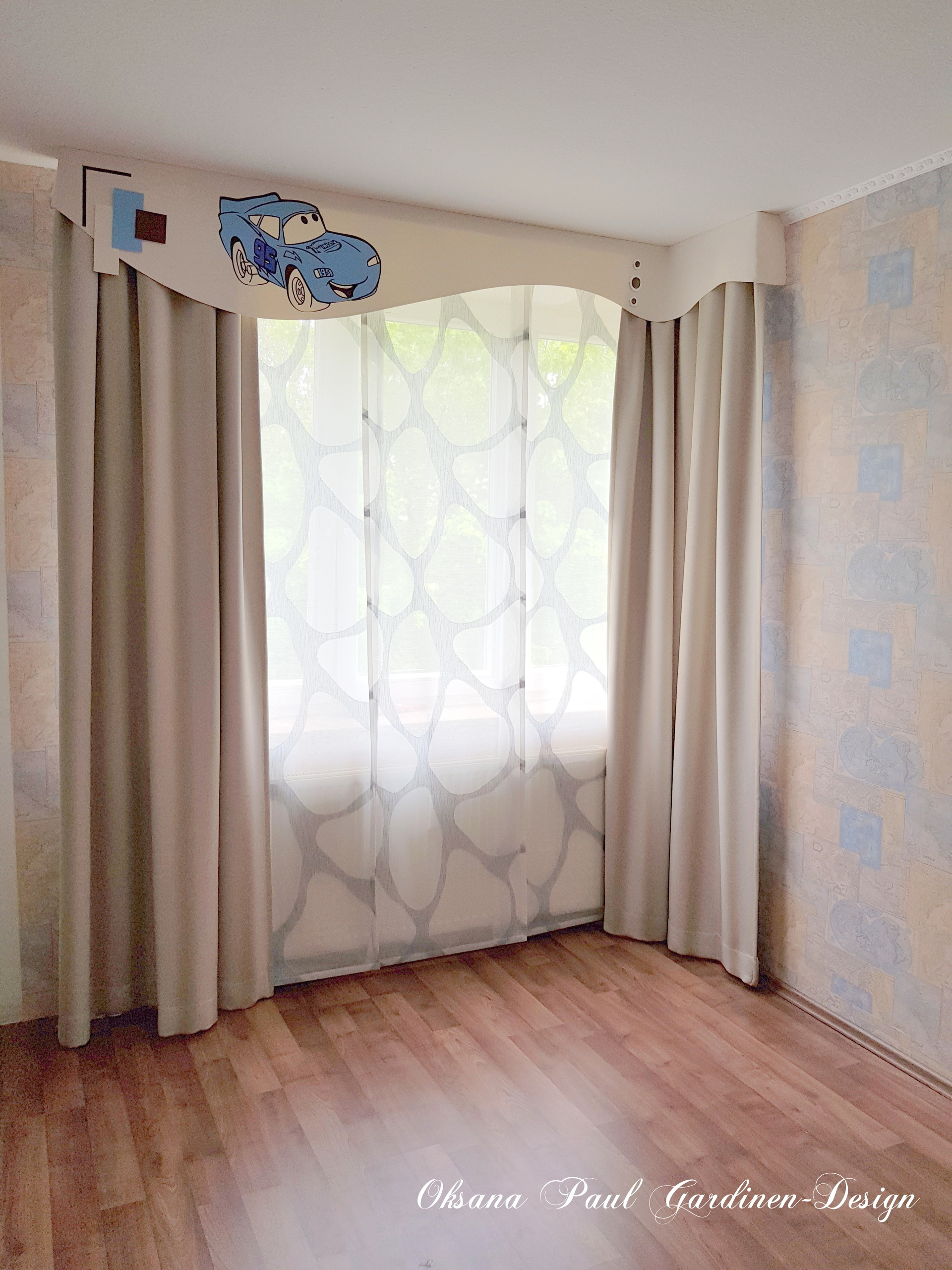 Oksana Paul-Gardinen-Design Oksana Paul ✧ Art of Gardinen & Textile Design ✧ Polymer Clay Art & Handmade Creatures