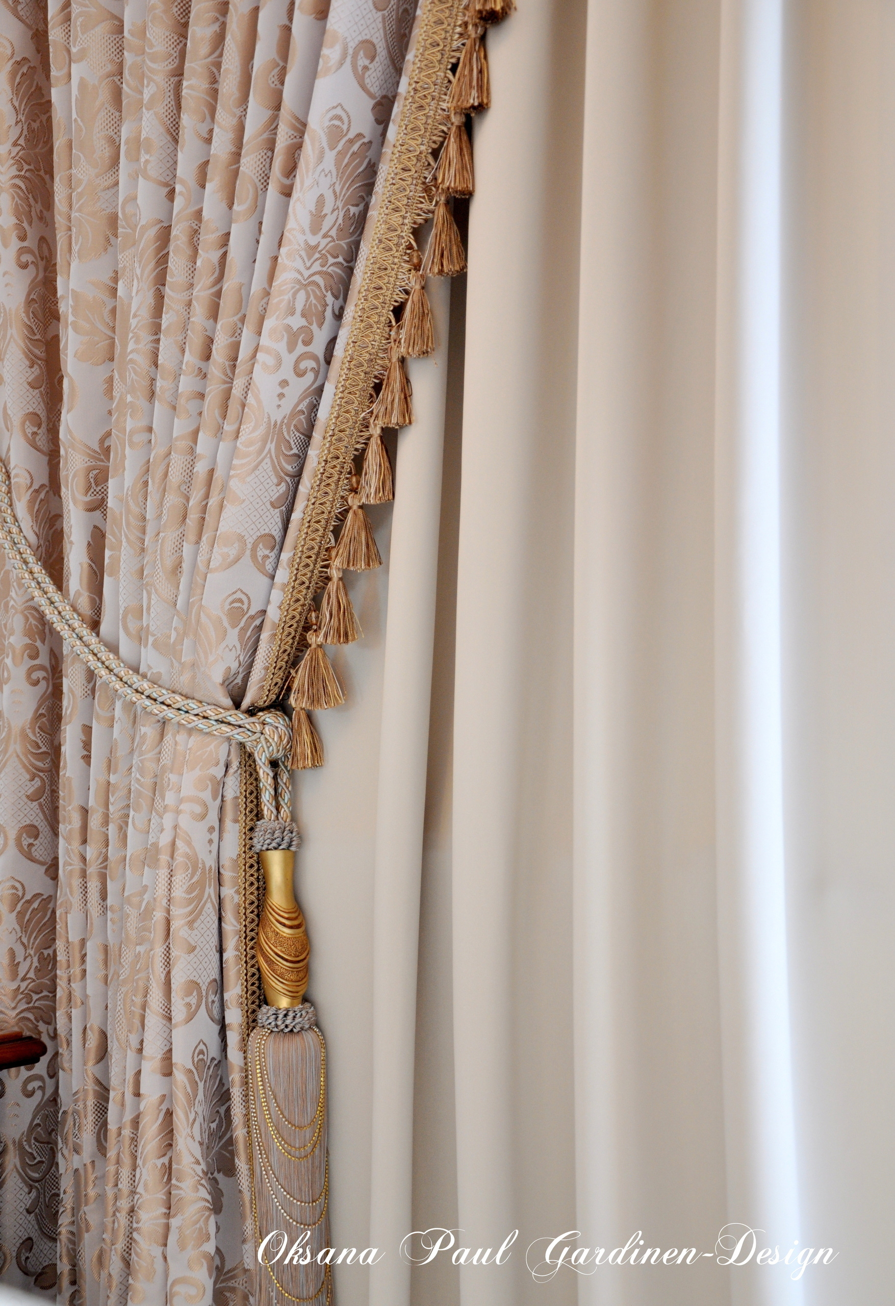 Oksana Paul-Gardinen-Design Oksana Paul ✧ Art of Gardinen & Textile Design ✧ Polymer Clay Art & Handmade Creatures