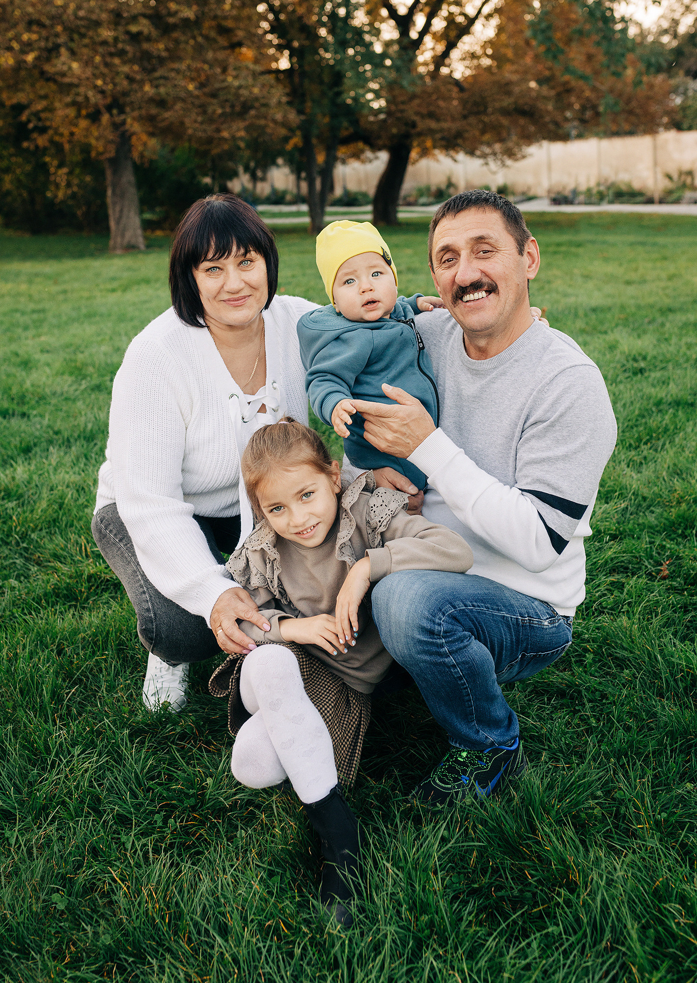 Семейная фотосессия в Праге. Вышеград. Семейный и свадебный фотограф в Праге Наталья Федори
