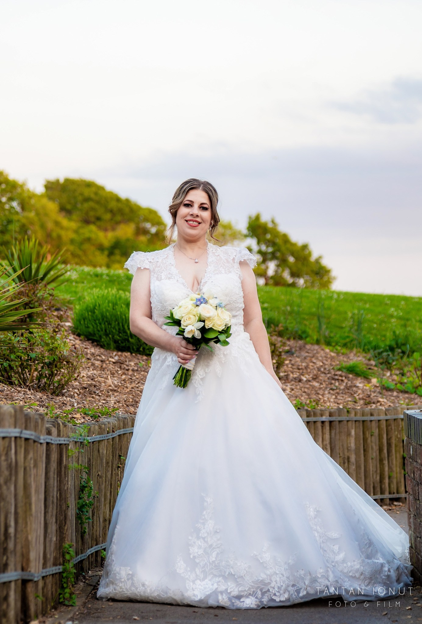 Ioana & Stefan. TANTAN IONUT FOTO & FILM