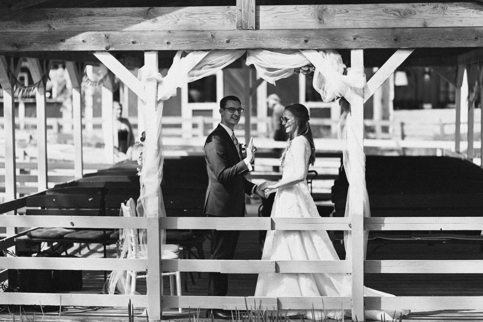 Emotionale Reden und Tränen der Freude – Reportagefotos der Tafelrunde