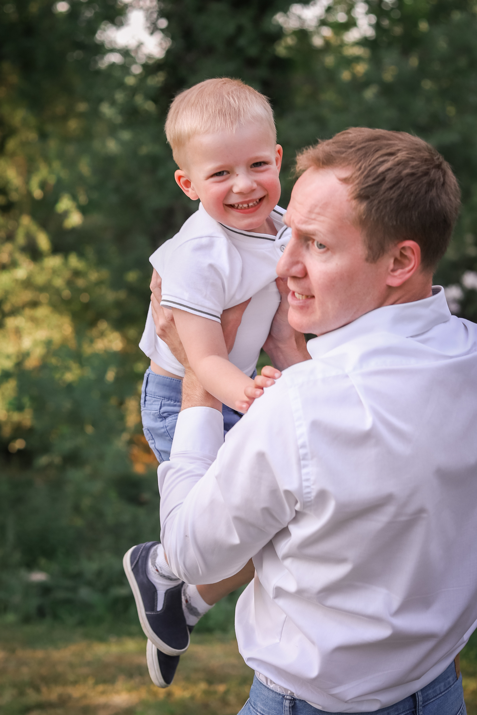 Familienfotoshooting Seepark. Fotograf in Freiburg, Meerim Kaufmann