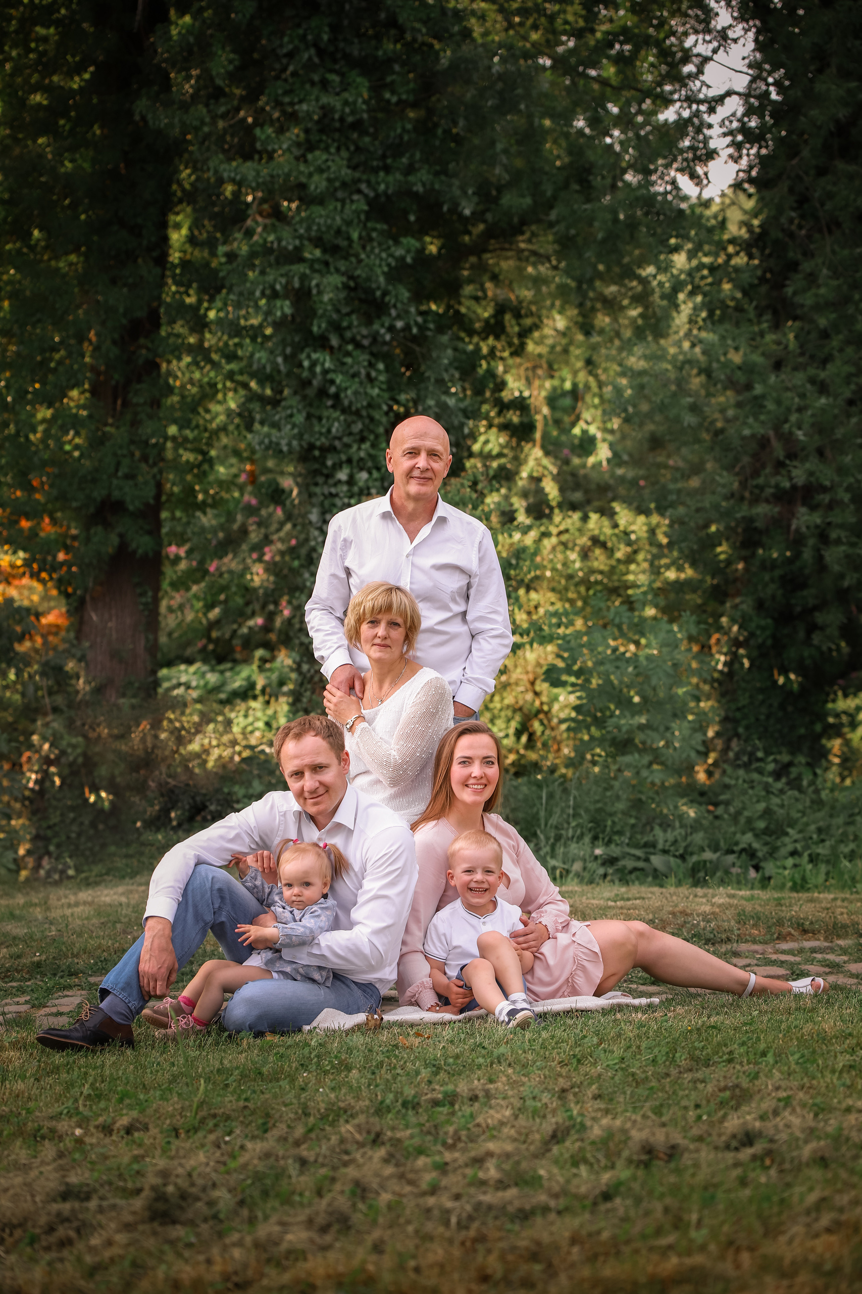 Familienfotoshooting Seepark. Fotograf in Freiburg, Meerim Kaufmann