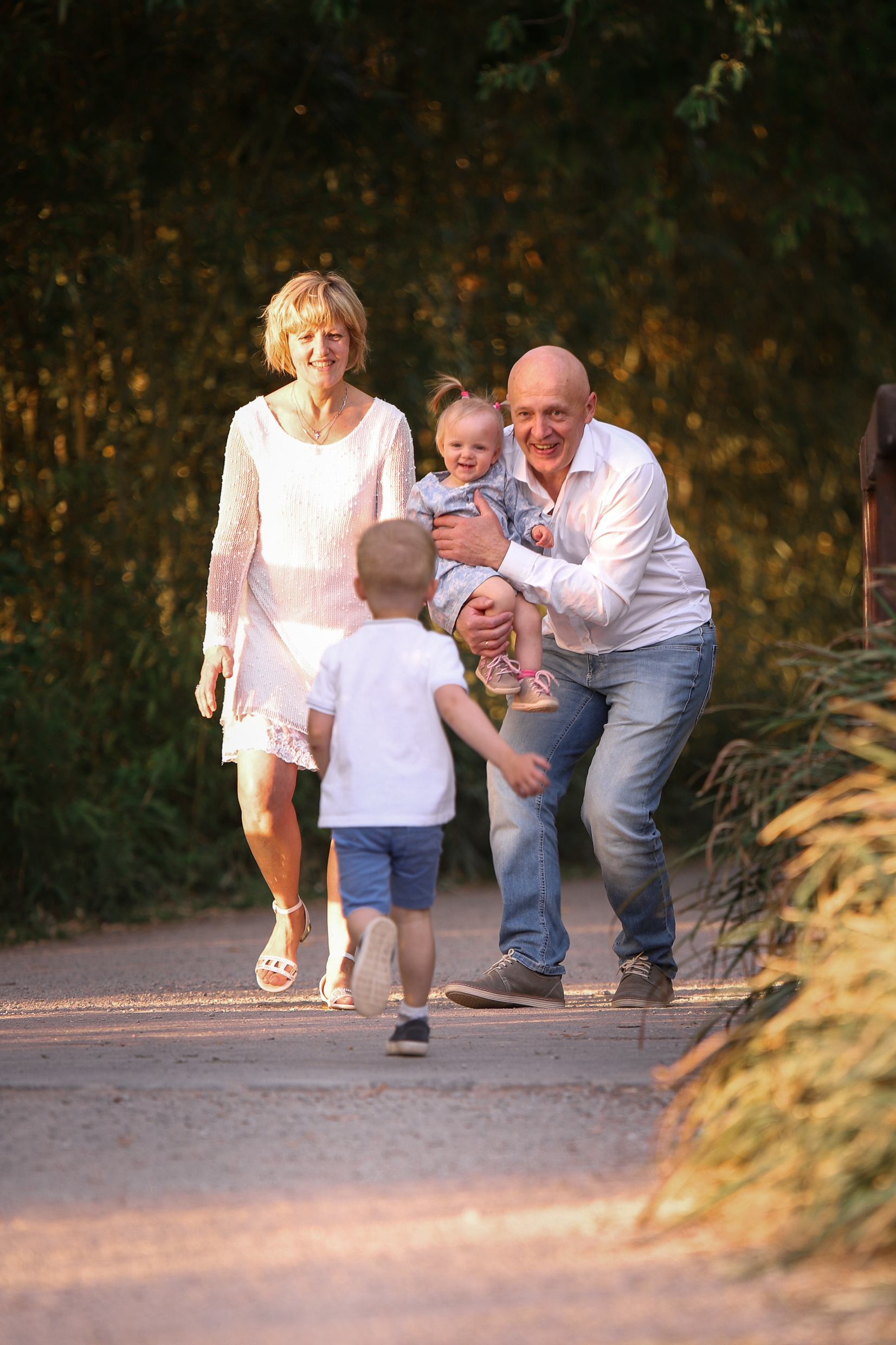 Familienfotoshooting Seepark. Fotograf in Freiburg, Meerim Kaufmann