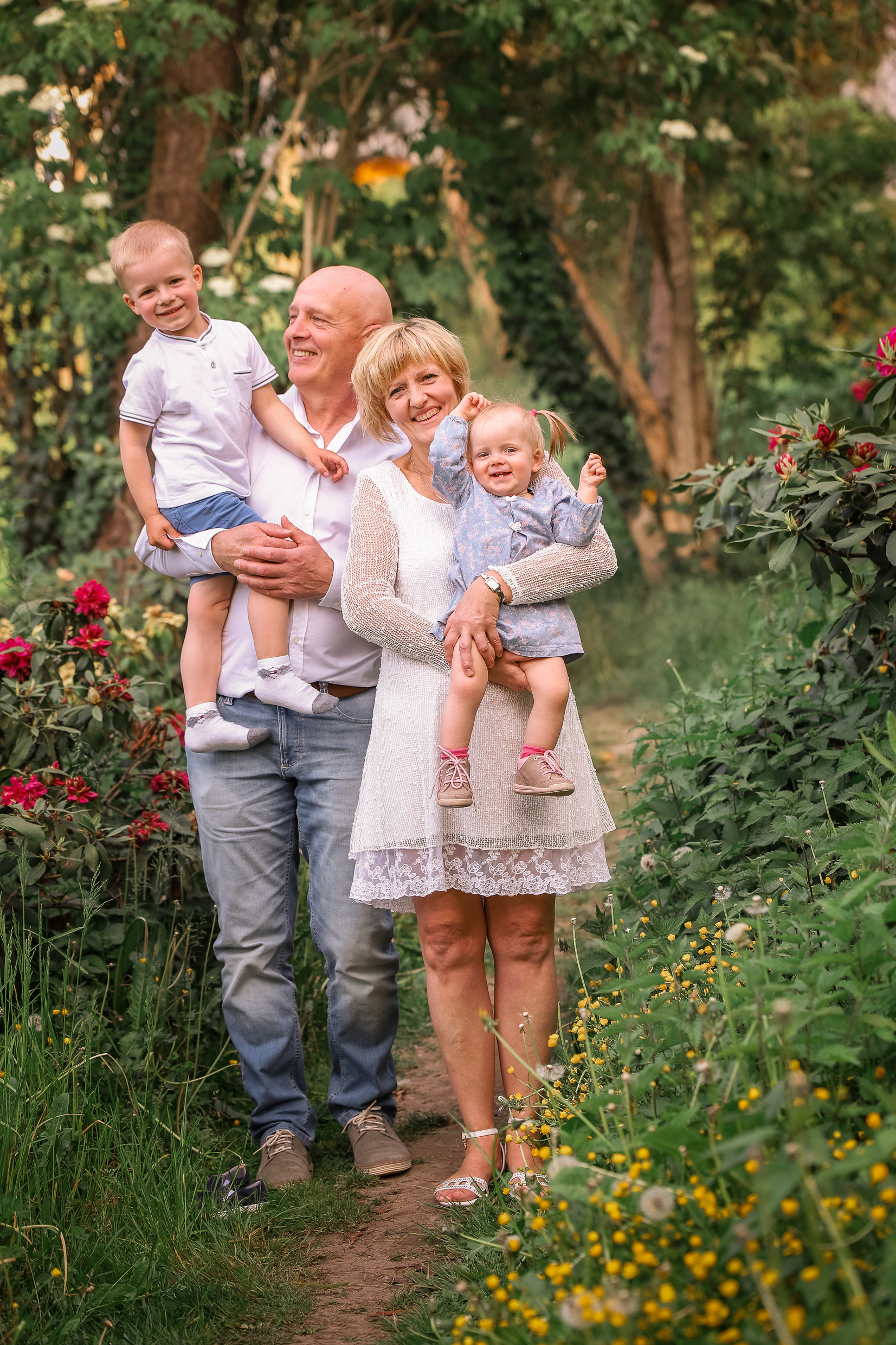 Familienfotoshooting Seepark. Fotograf in Freiburg, Meerim Kaufmann