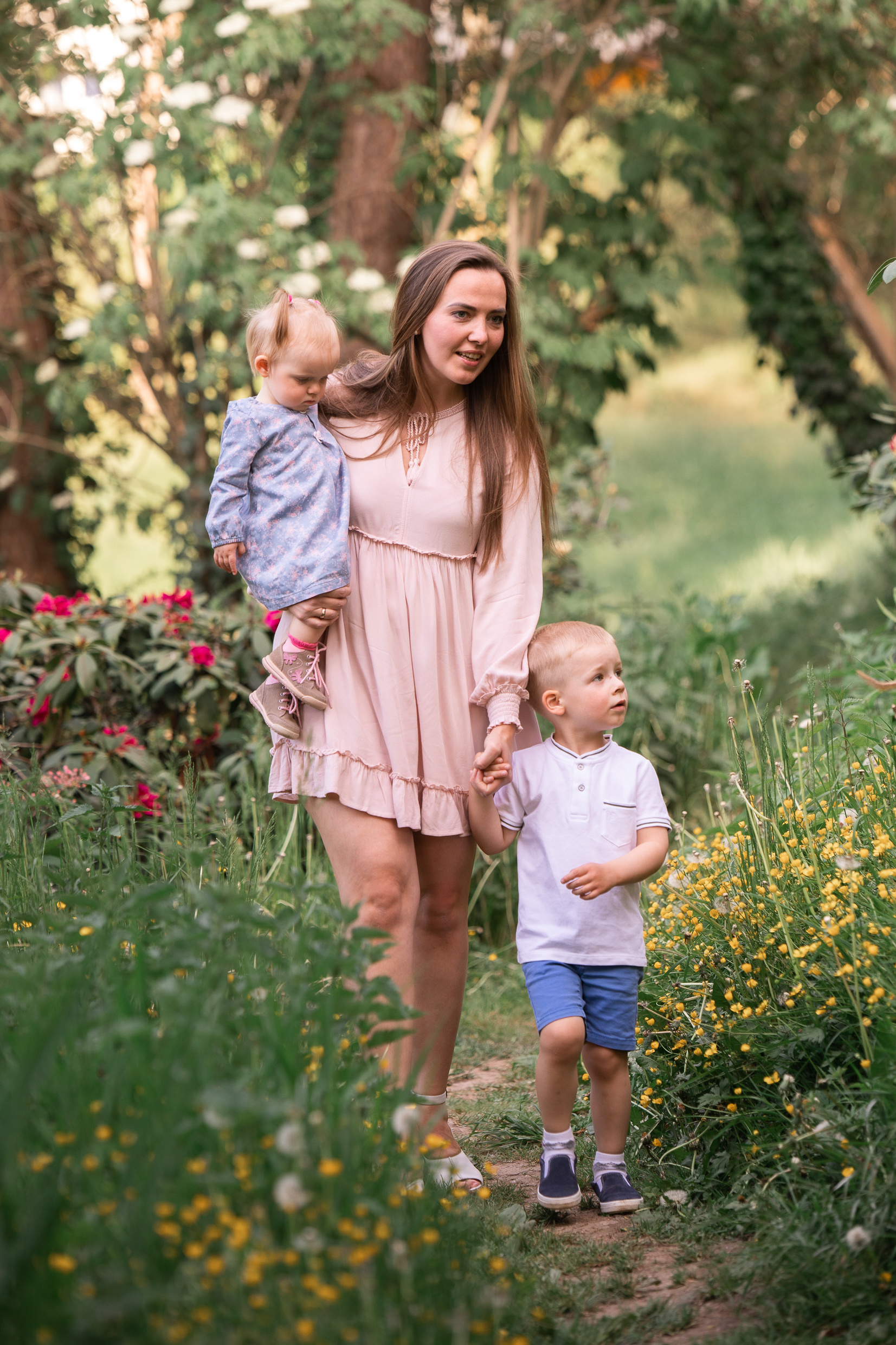 Familienfotoshooting Seepark. Fotograf in Freiburg, Meerim Kaufmann